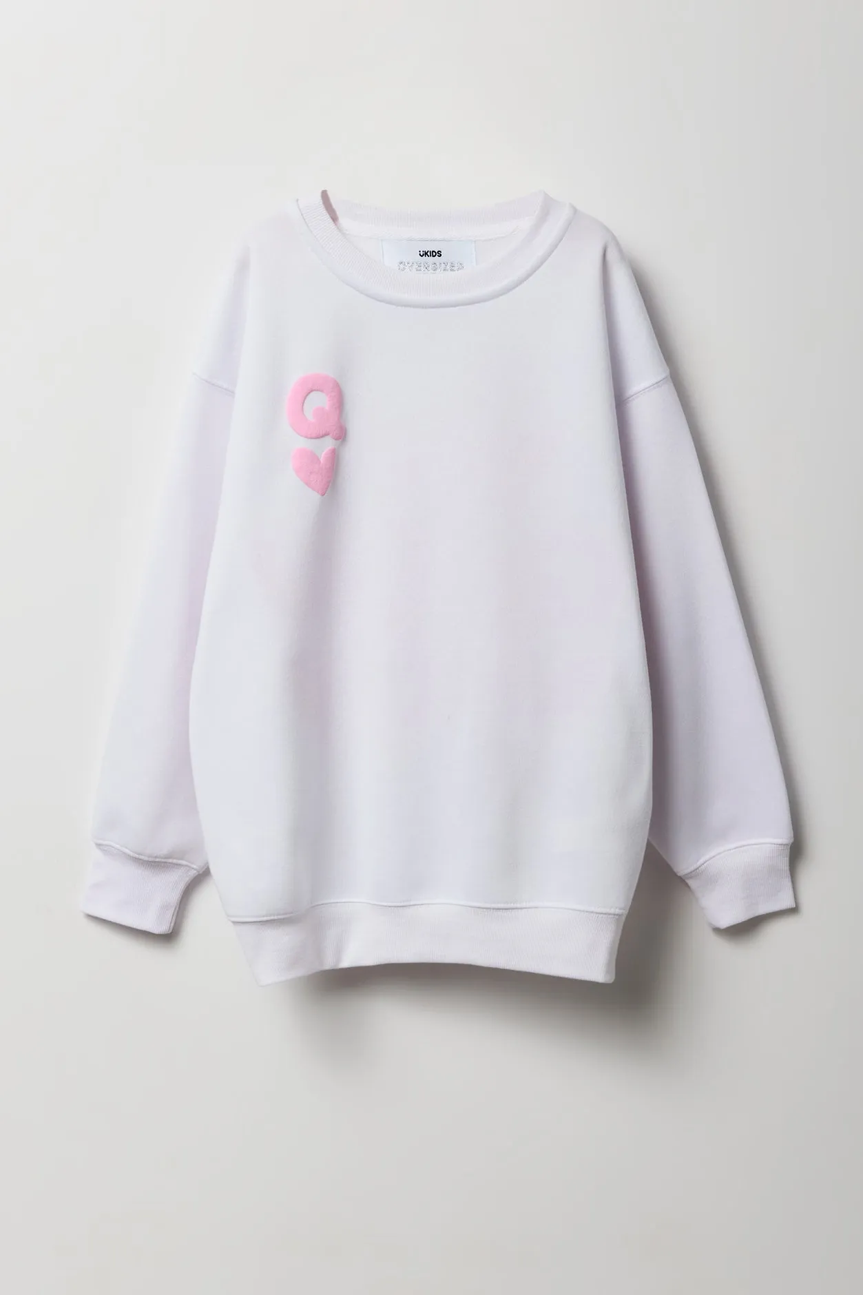 Chandail en molleton surdimensionné à imprimé en relief Queen pour filles sold by Urban Planet