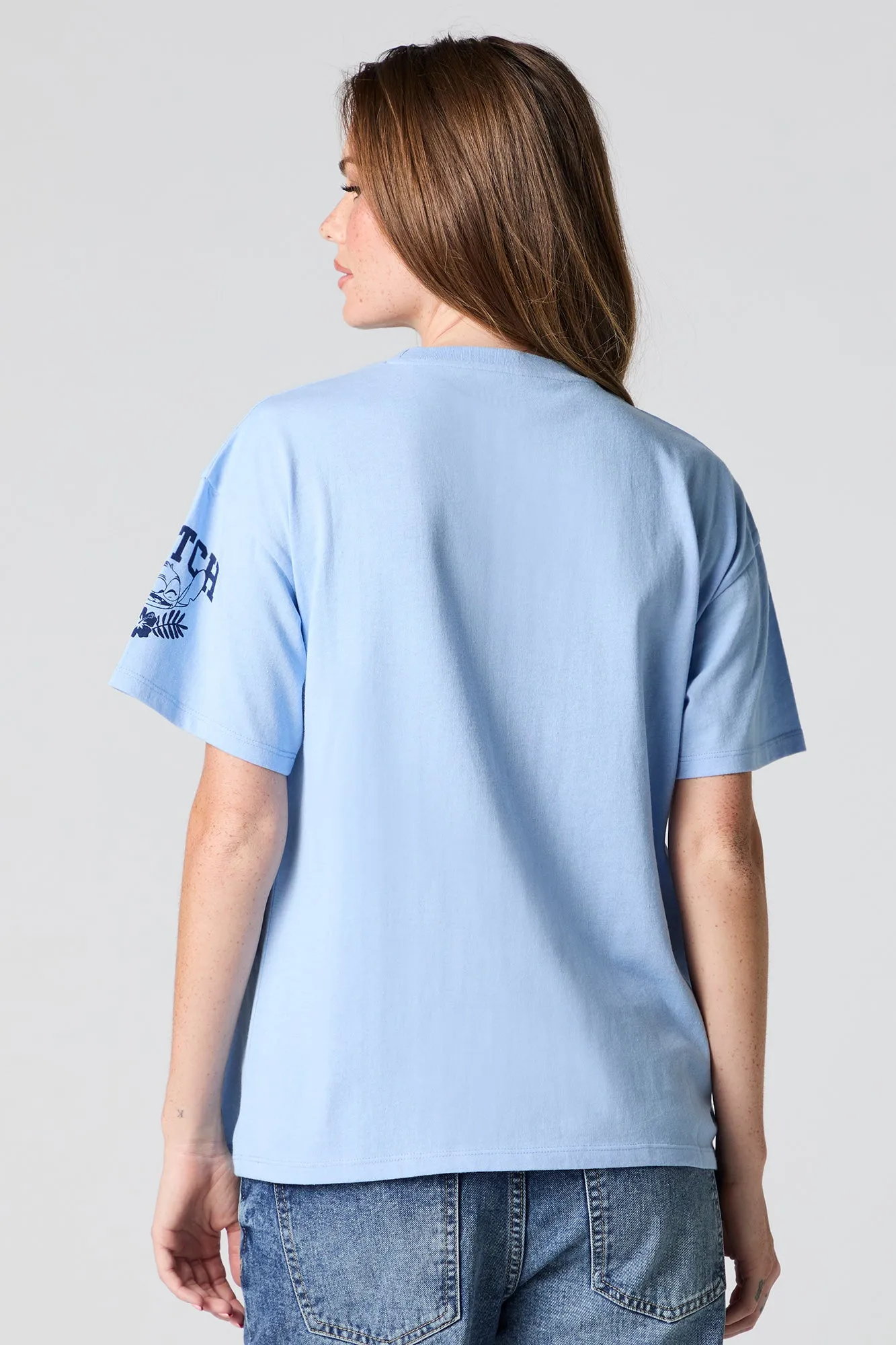 T-shirt coupe garçonne à imprimé Stitch Ohana Means Family sold by Urban Planet product image thumbnail 2