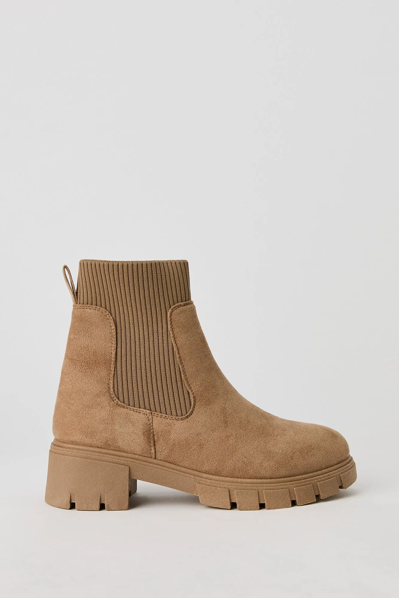 Chelsea Boot sold by Urban Planet product image thumbnail 2