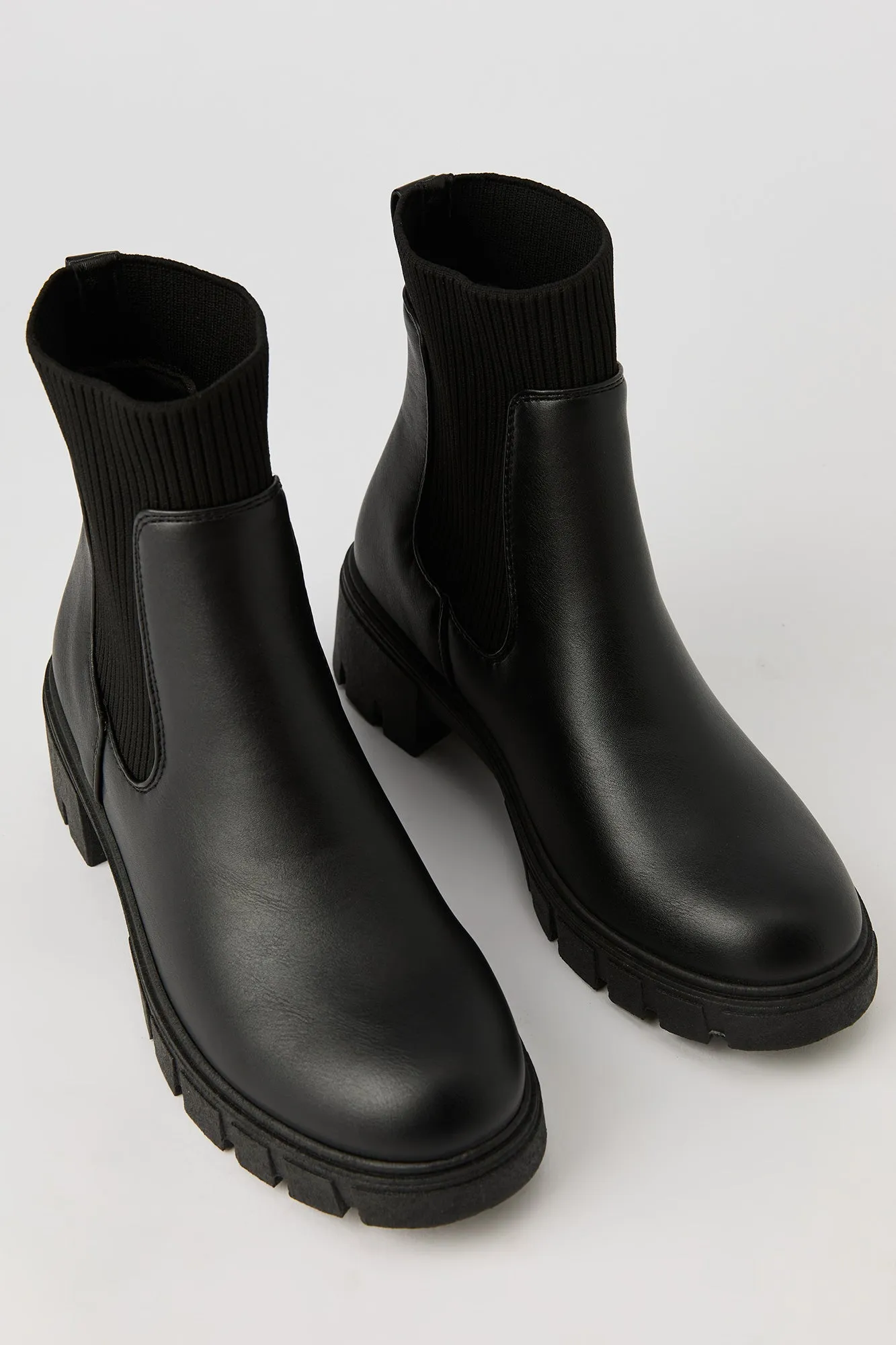 Bottes Chelsea sold by Urban Planet product image thumbnail 2