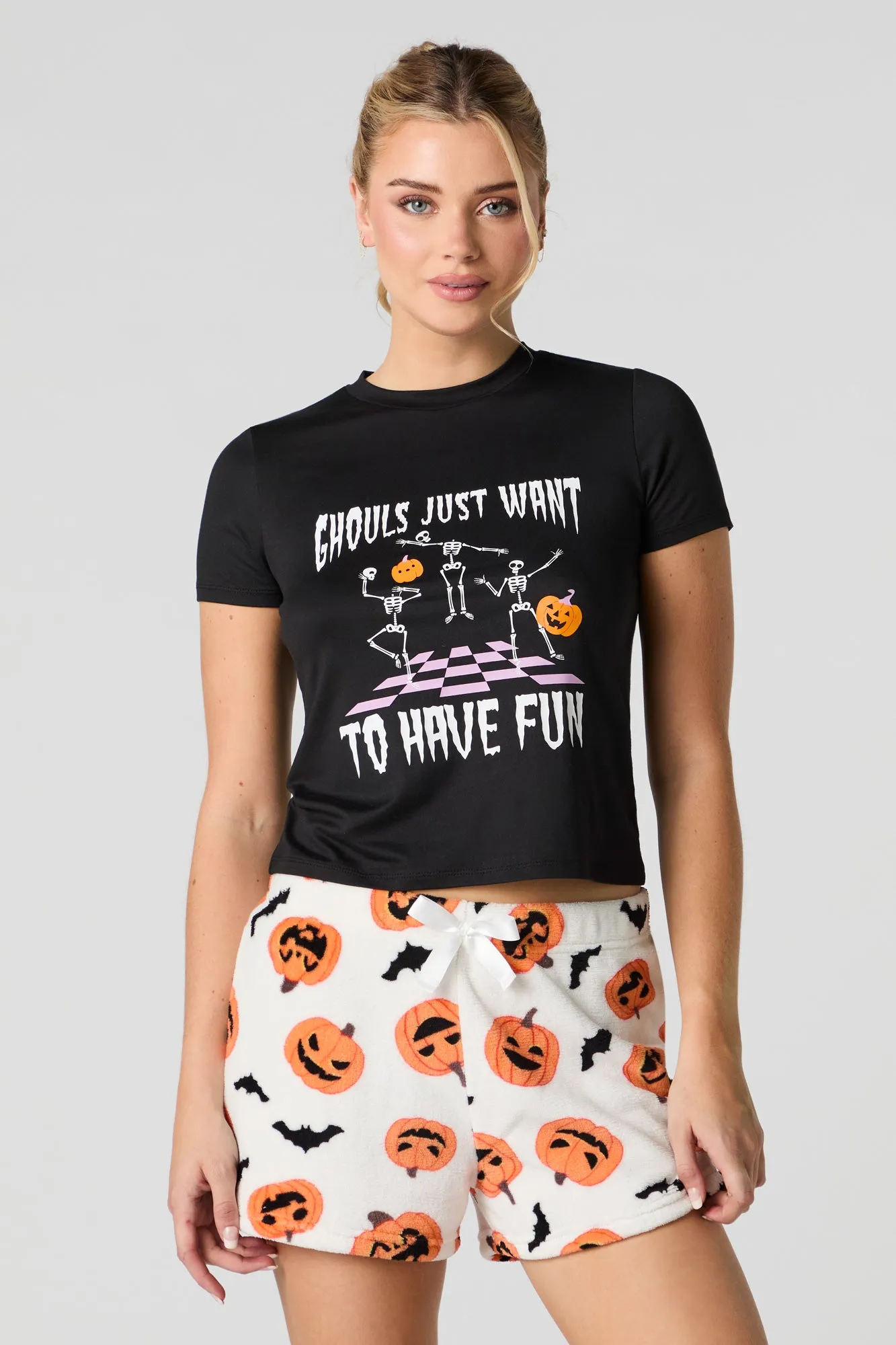 Ensemble-pyjama 2 pièces t-shirt et short Halloween sold by Urban Planet product image thumbnail 2