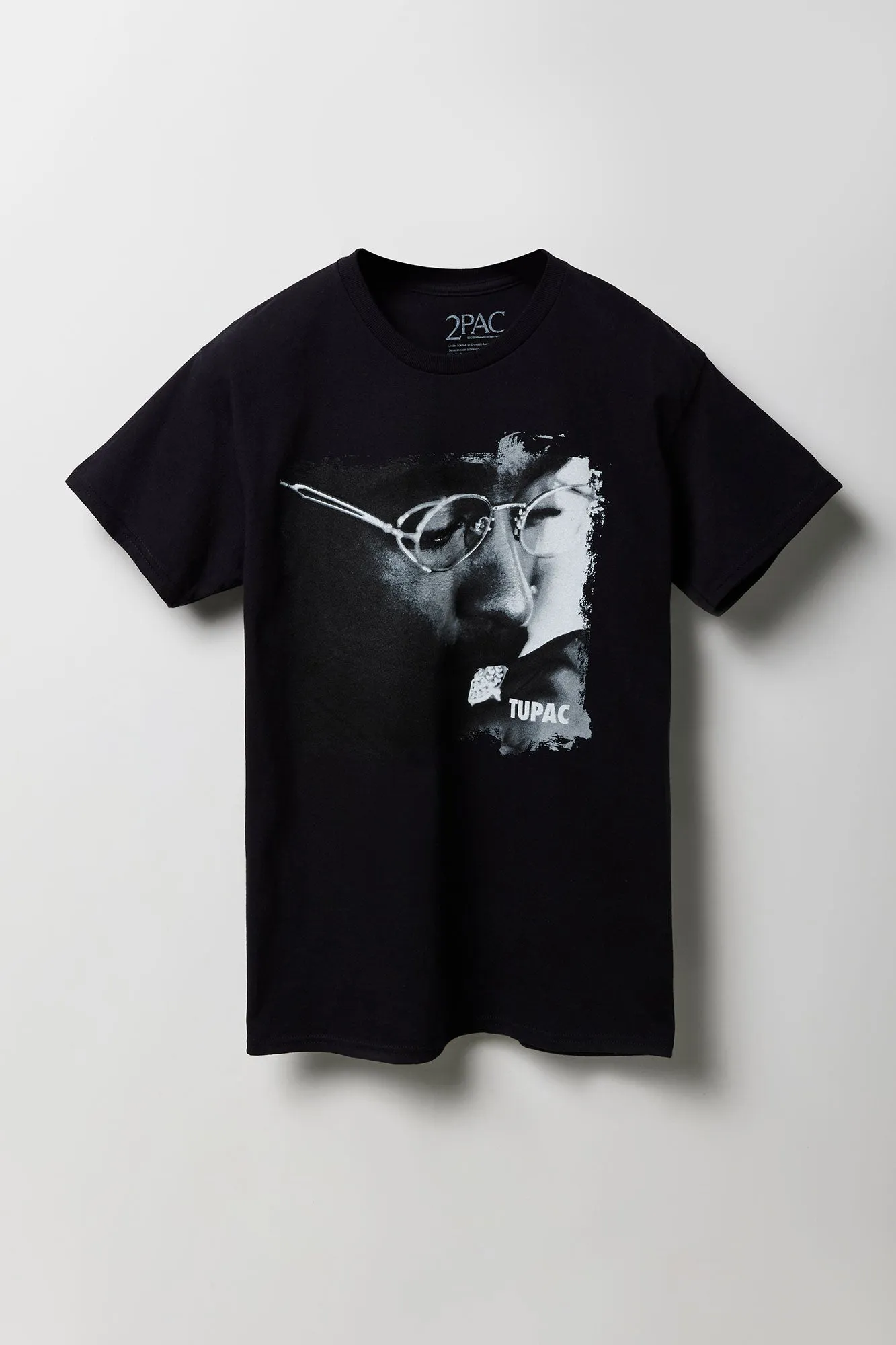 T-shirt ample à imprimé Tupac sold by Urban Planet