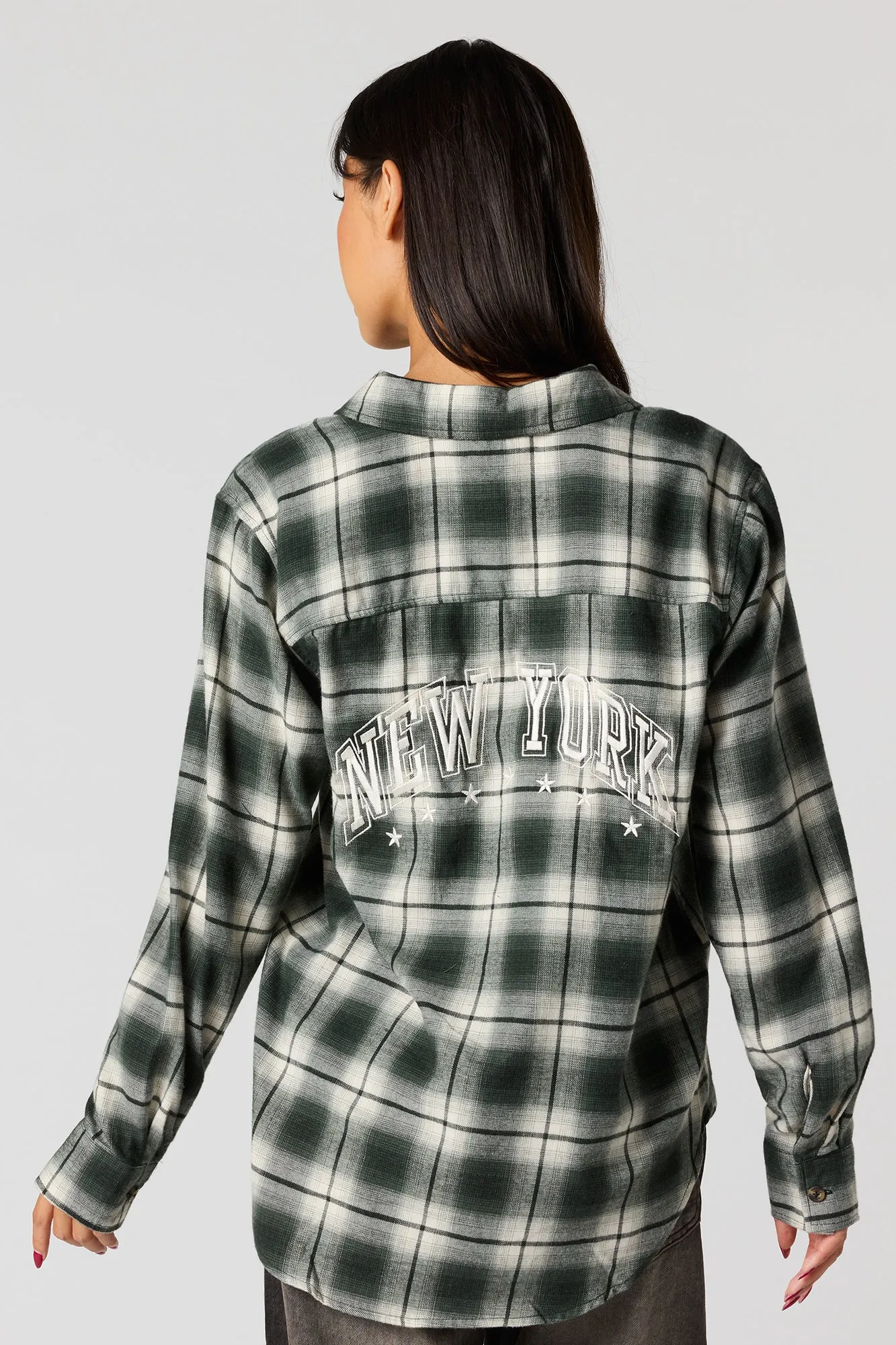 Haut boutonné en flanelle avec motif brodé sold by Urban Planet product image thumbnail 3