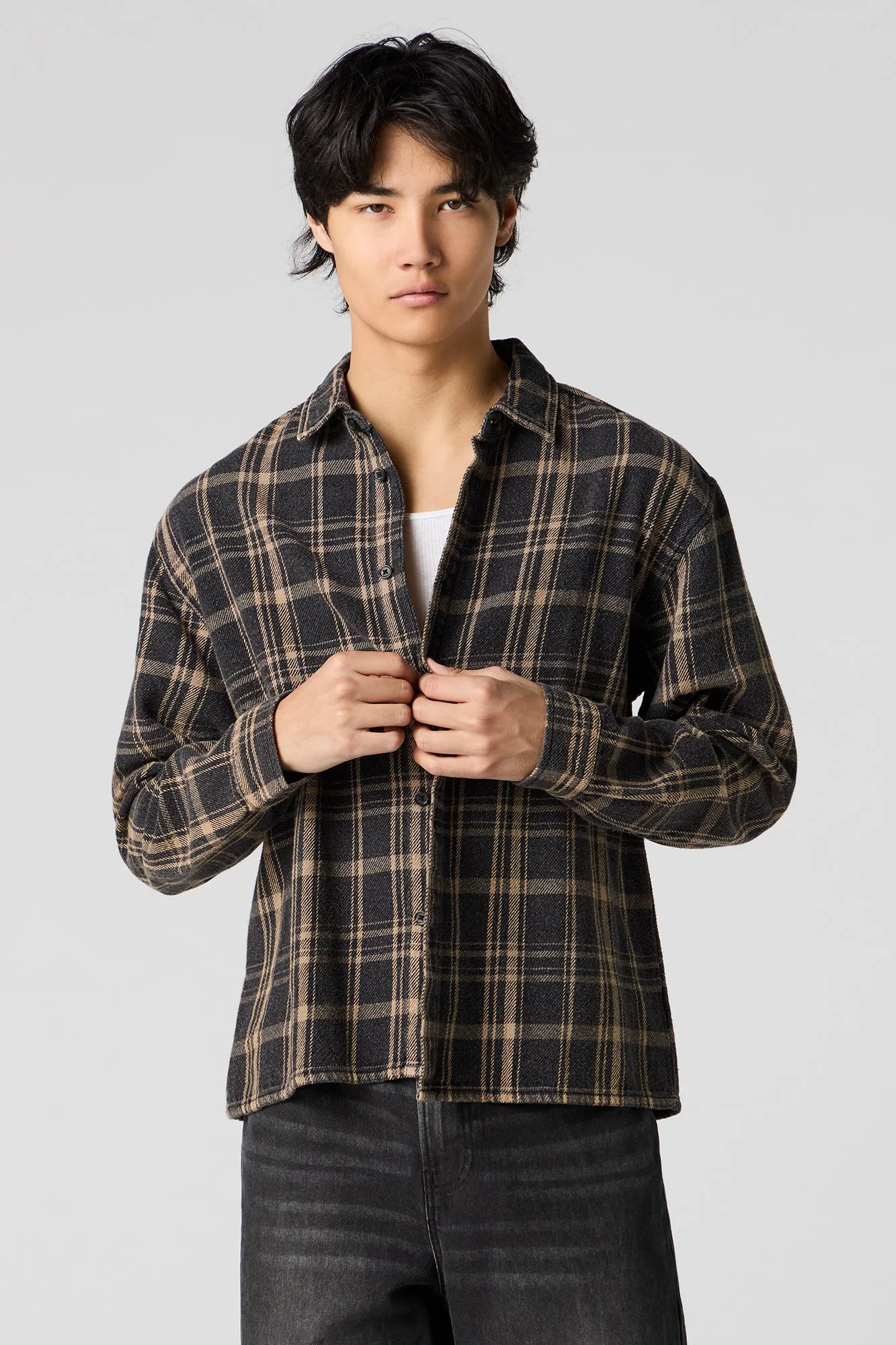 Haut à carreaux boutonné sold by Urban Planet product image thumbnail 2