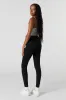 Legging côtelé classique sold by Urban Planet