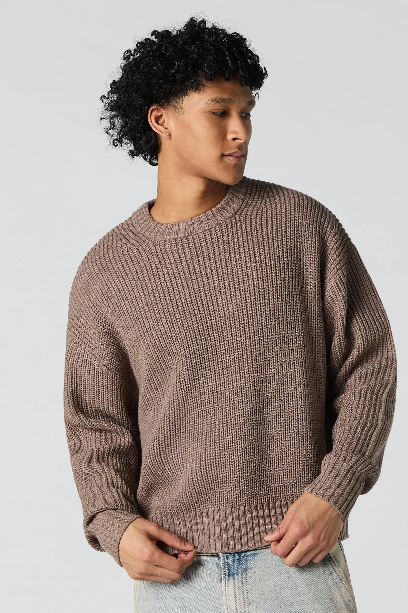 Chandail classique ras du cou sold by Urban Planet