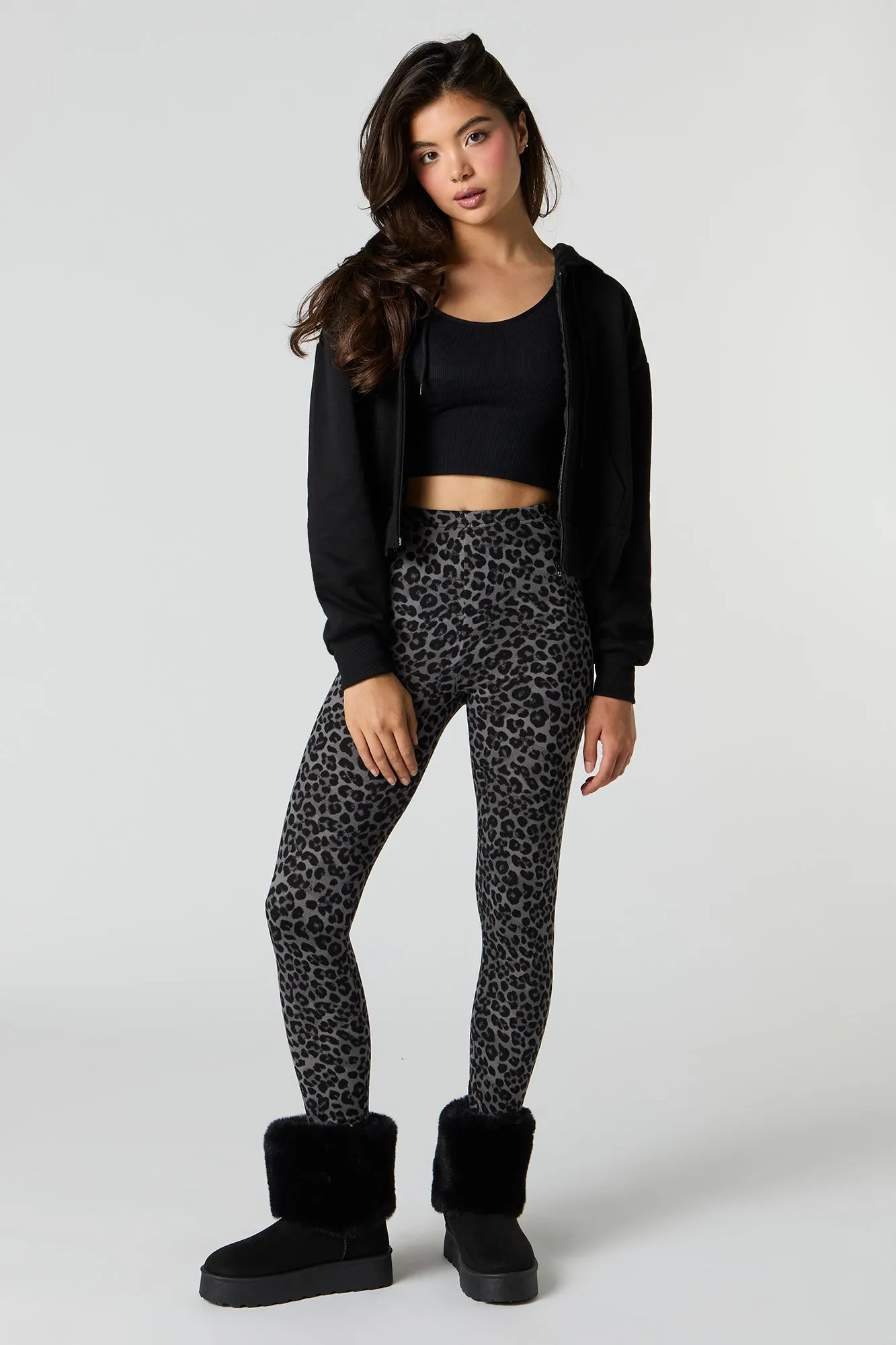 Legging imprimé doux sold by Urban Planet