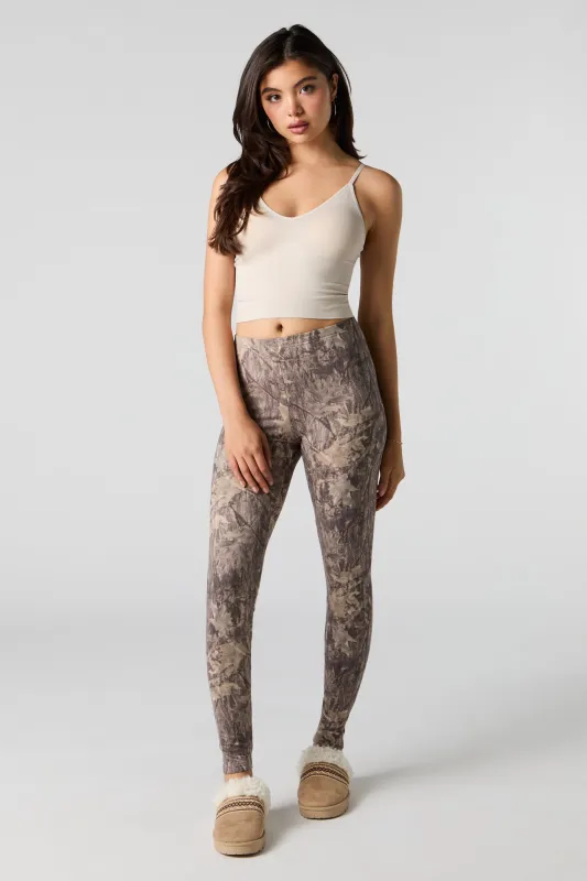 Legging avec motif camouflage sold by Urban Planet
