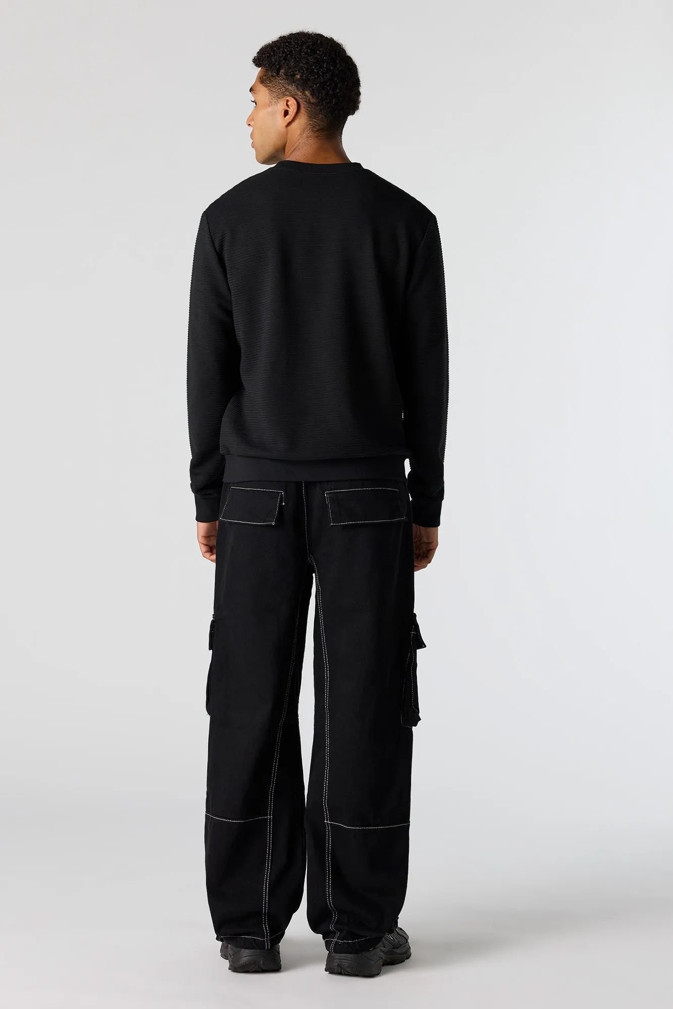 Jogger cargo à jambe large en denim sold by Urban Planet product image thumbnail 4