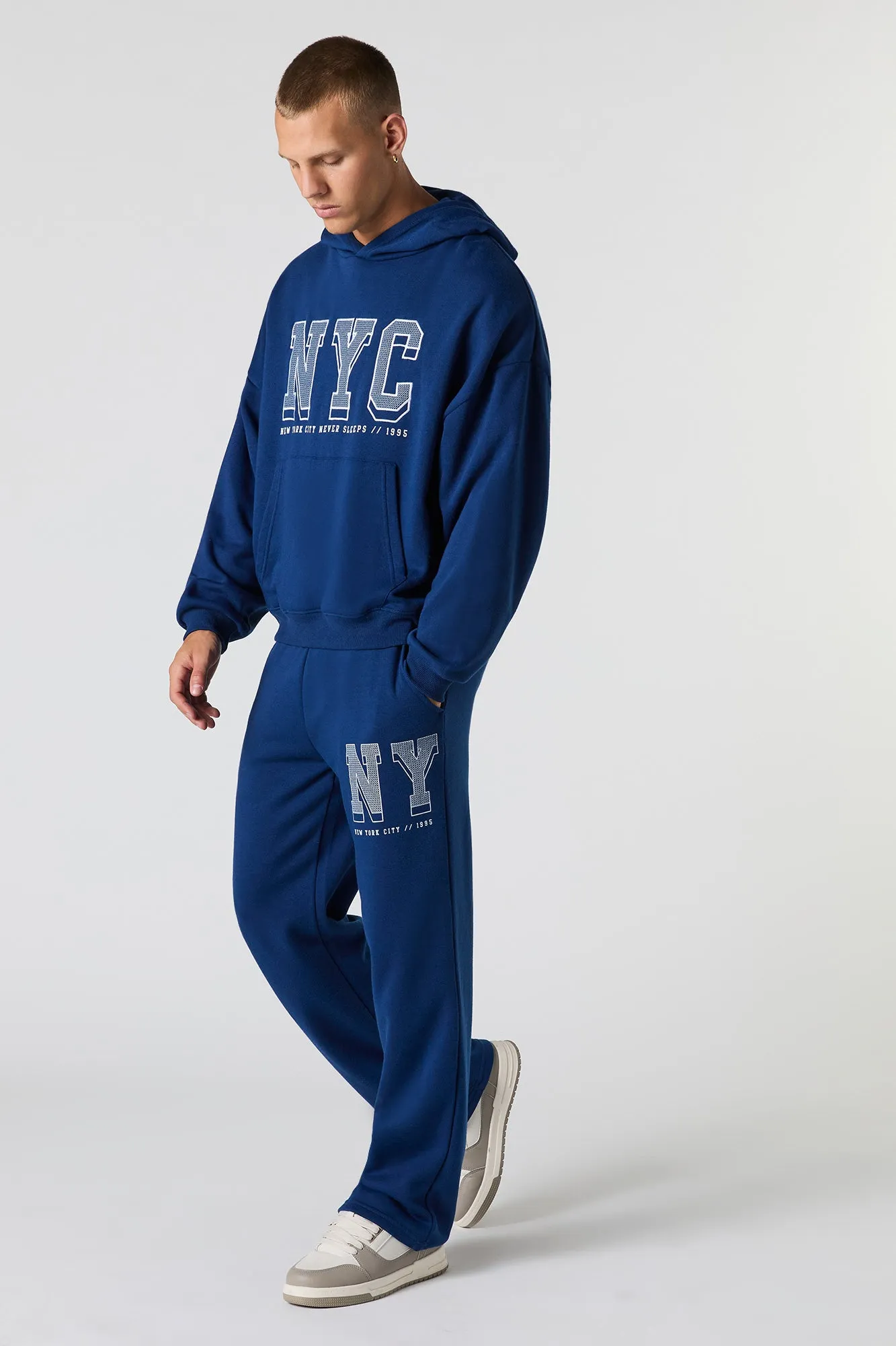 Pantalon d'entraînement en molleton à imprimé NYC sold by Urban Planet product image thumbnail 2