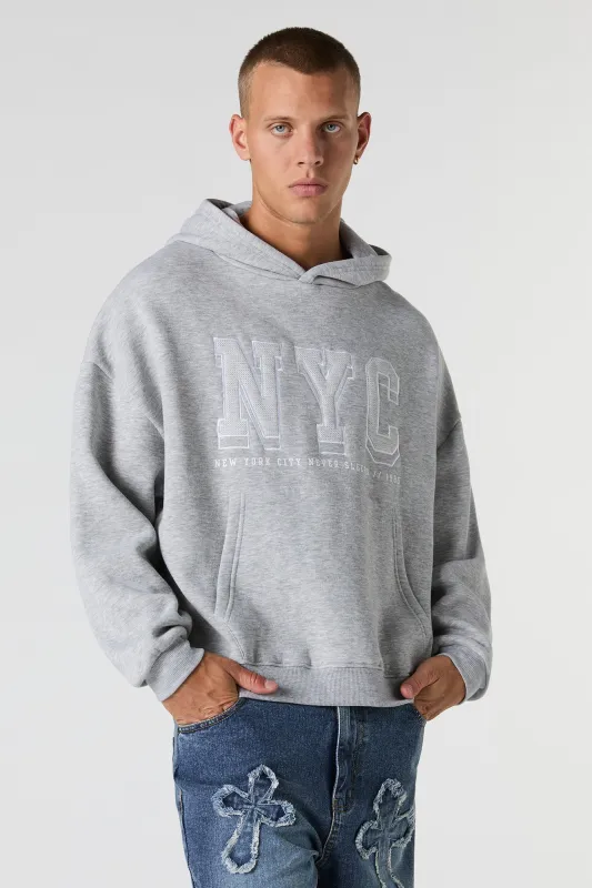 Haut carré à capuchon en molleton avec motif brodé NYC sold by Urban Planet