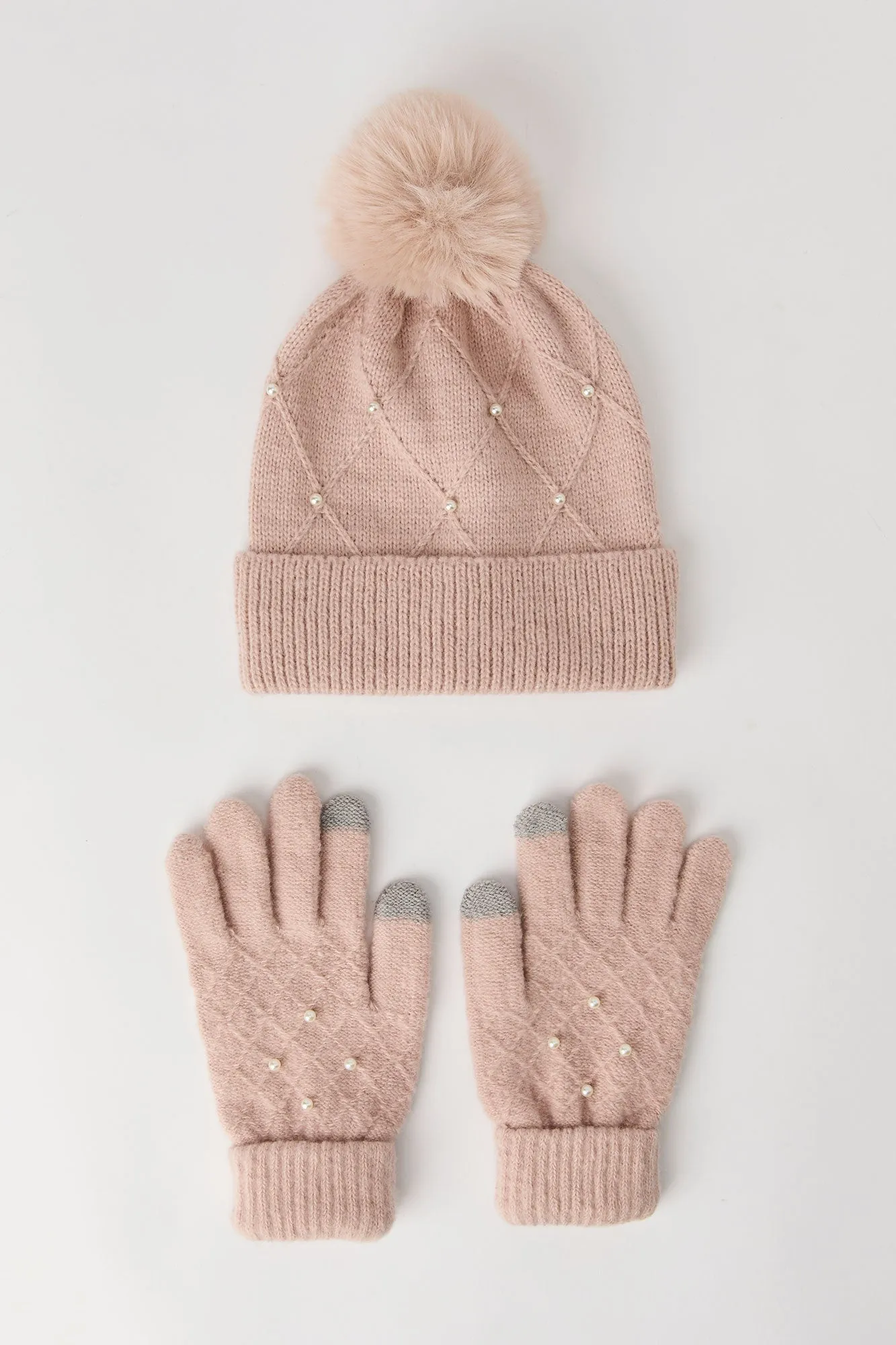Ensemble avec chapeaux et gants ornés de similiperles (3 unités) sold by Urban Planet