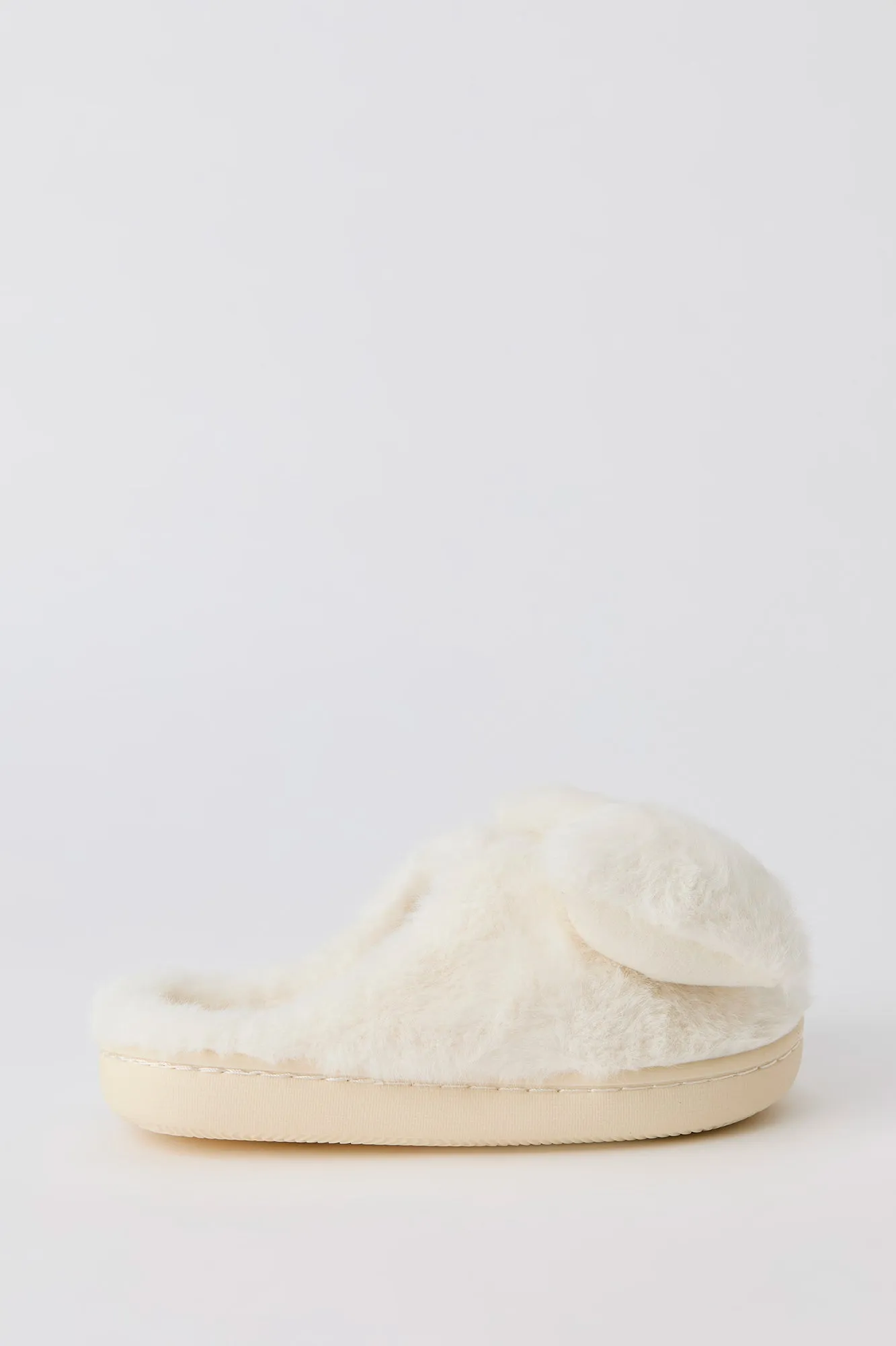 Pantoufles Boucle 3D pour fille sold by Urban Planet product image thumbnail 2