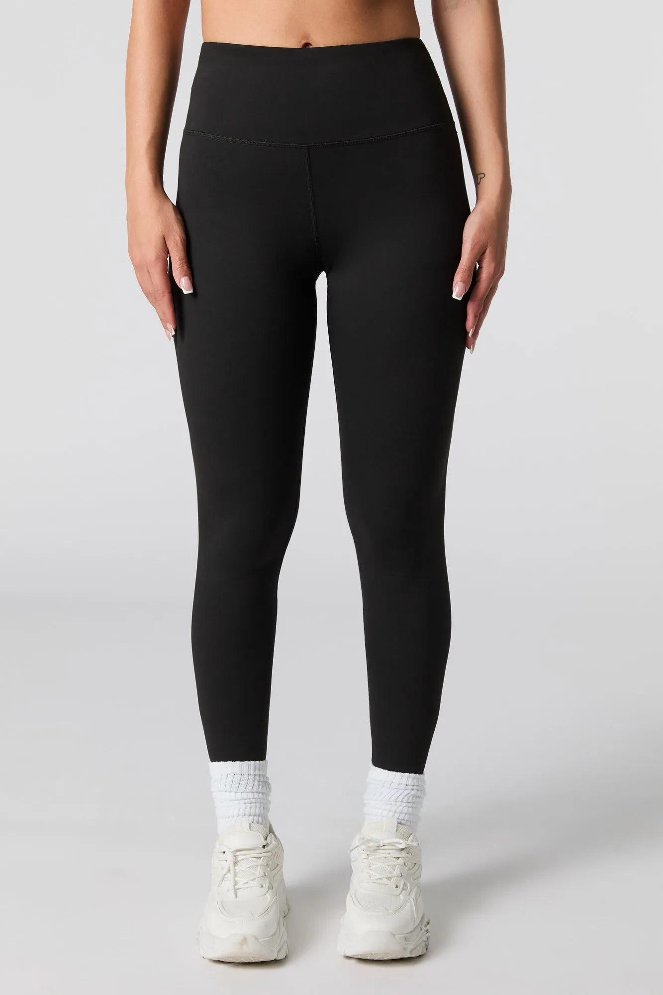 Legging Active avec poches arrière sold by Urban Planet product image thumbnail 3