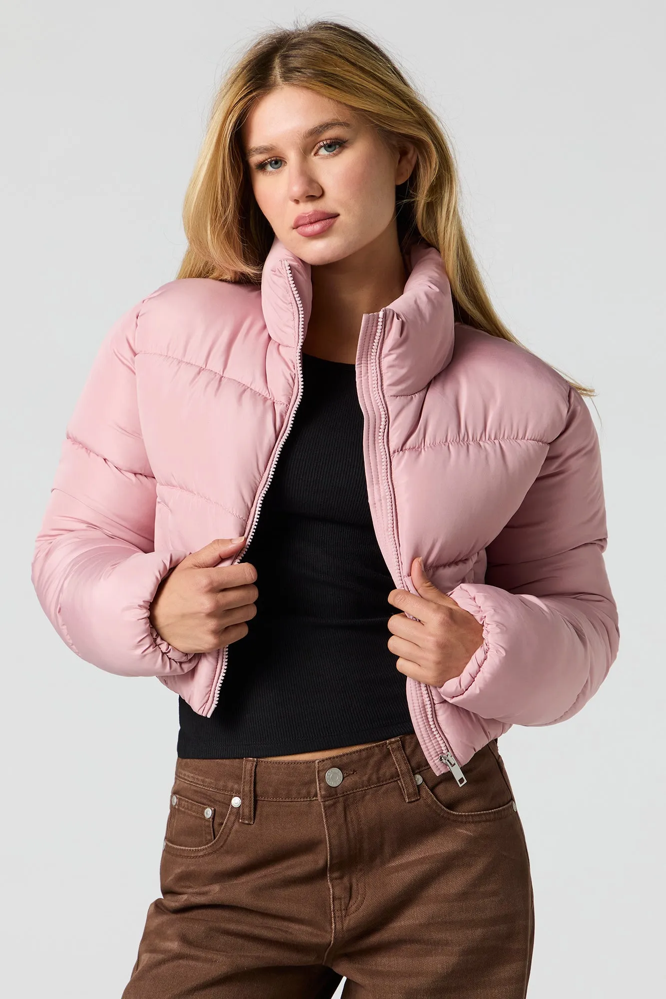 Blouson bouffant court sold by Urban Planet