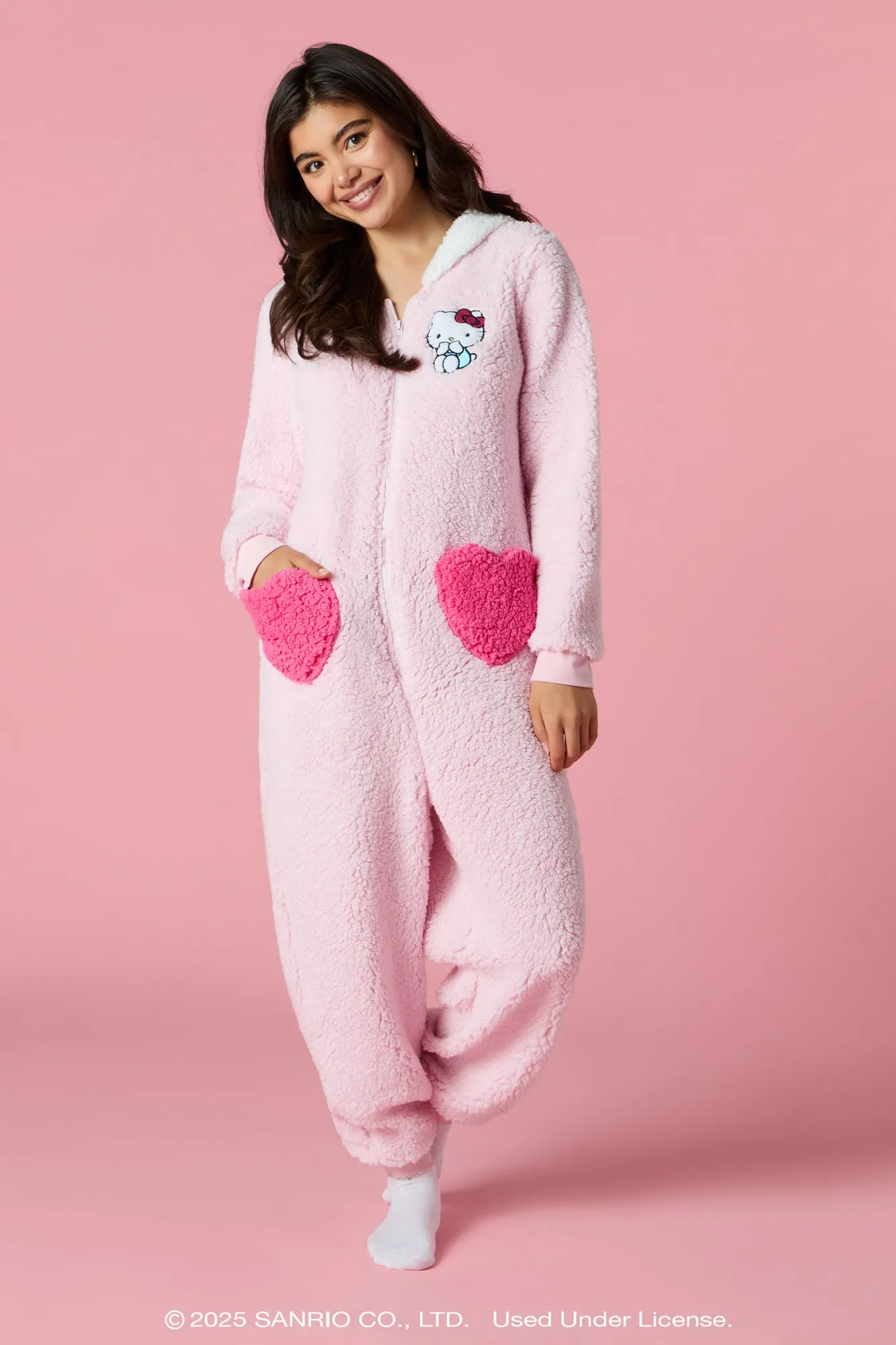 Combinaison en Sherpa Hello Kitty® 3D sold by Urban Planet product image thumbnail 3