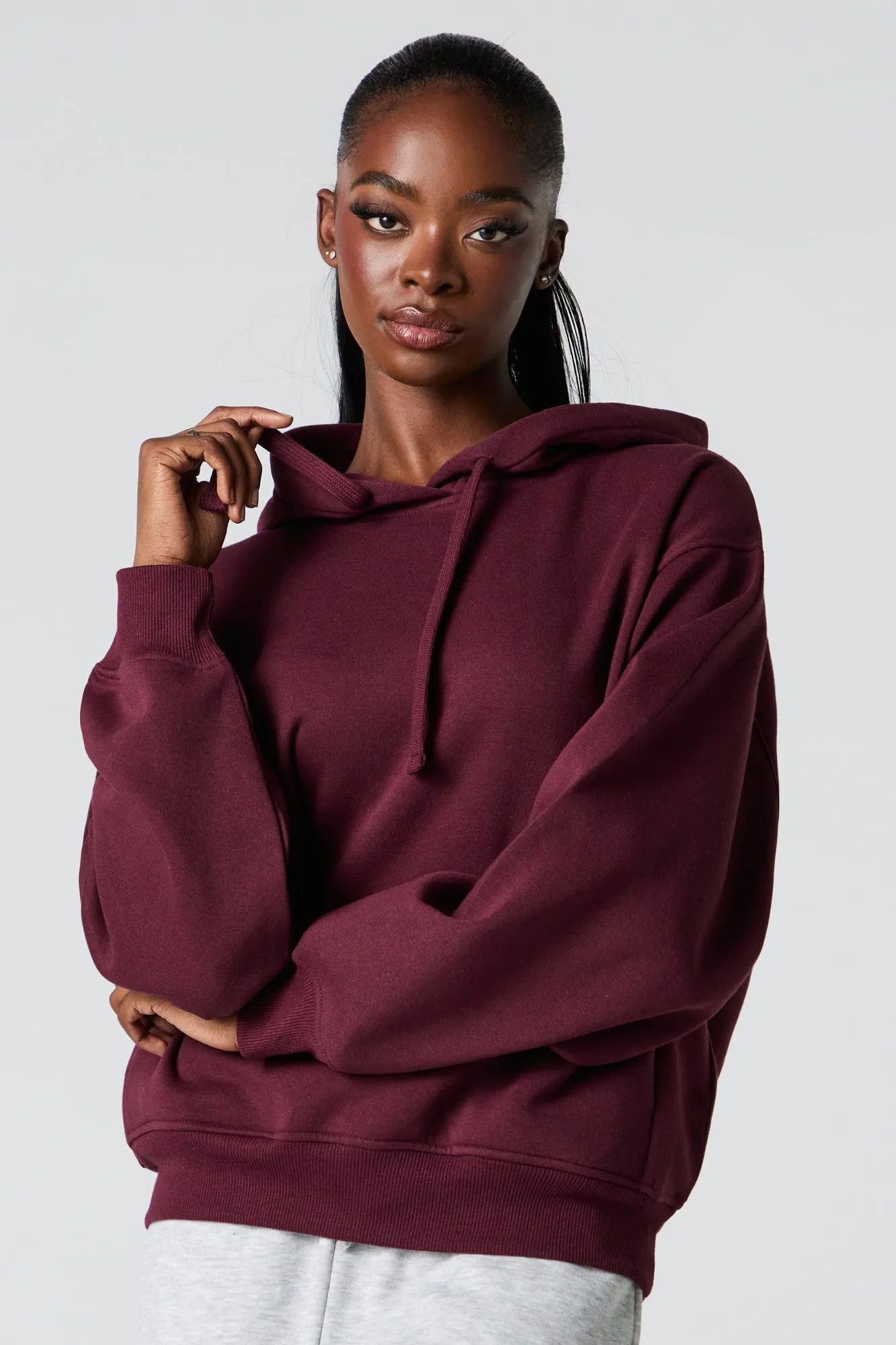 Haut carré à capuchon en molleton sold by Urban Planet