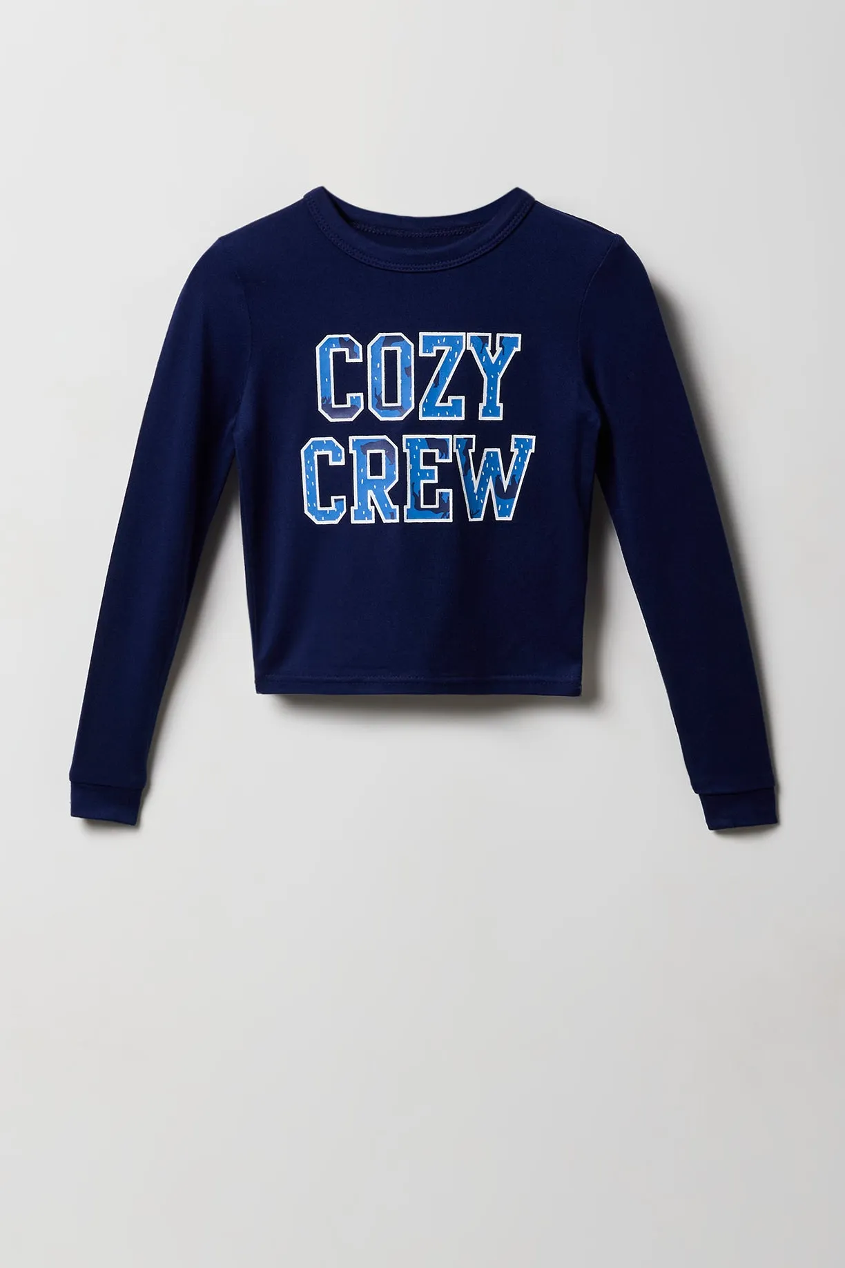 Ensemble deux-pièces Pyjamas de famille à imprimé Cozy Crew pour tout-petit sold by Urban Planet product image thumbnail 2