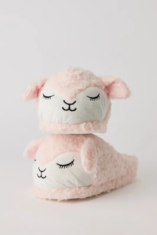 Pantoufles en sherpa agneau sold by Urban Planet