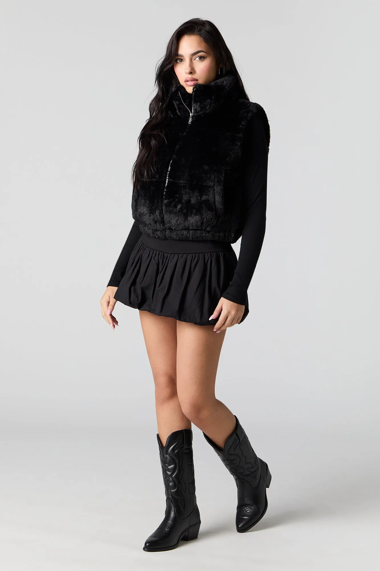 Gilet matelassé en similifourrure sold by Urban Planet product image thumbnail 4