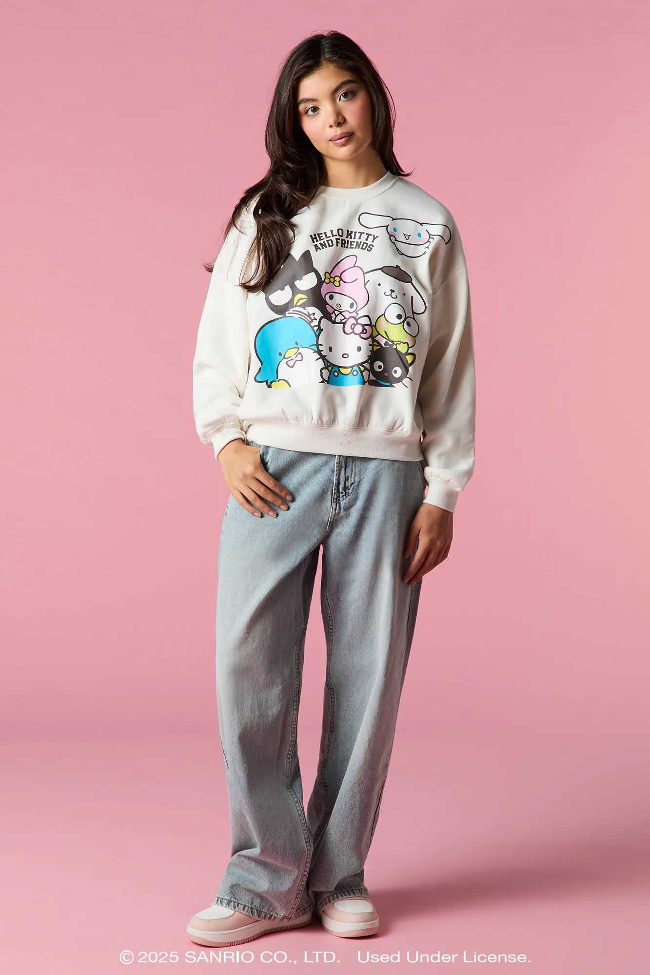 Chandail en molleton à imprimé Hello Kitty® and Friends sold by Urban Planet product image thumbnail 3