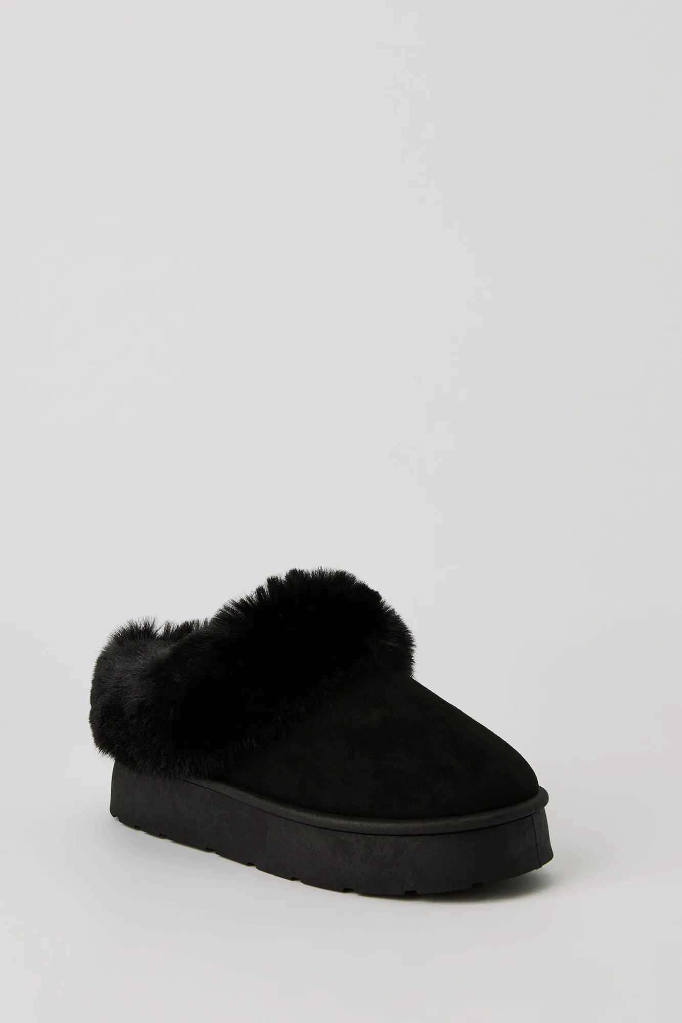 Pantoufles-bottillons à semelle plateforme avec bord en similifourrure sold by Urban Planet product image thumbnail 3