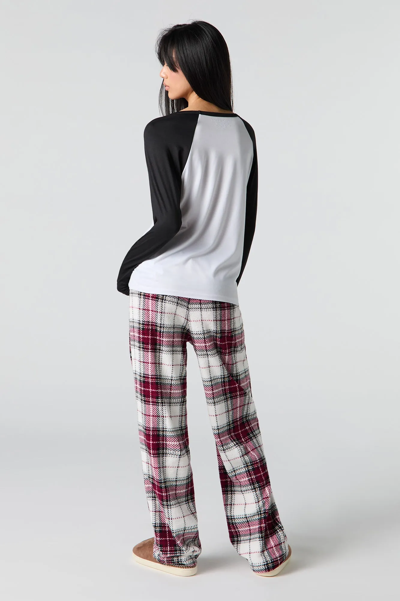 Pyjama de famille 2 pièces Always Matching pour femmes sold by Urban Planet product image thumbnail 3