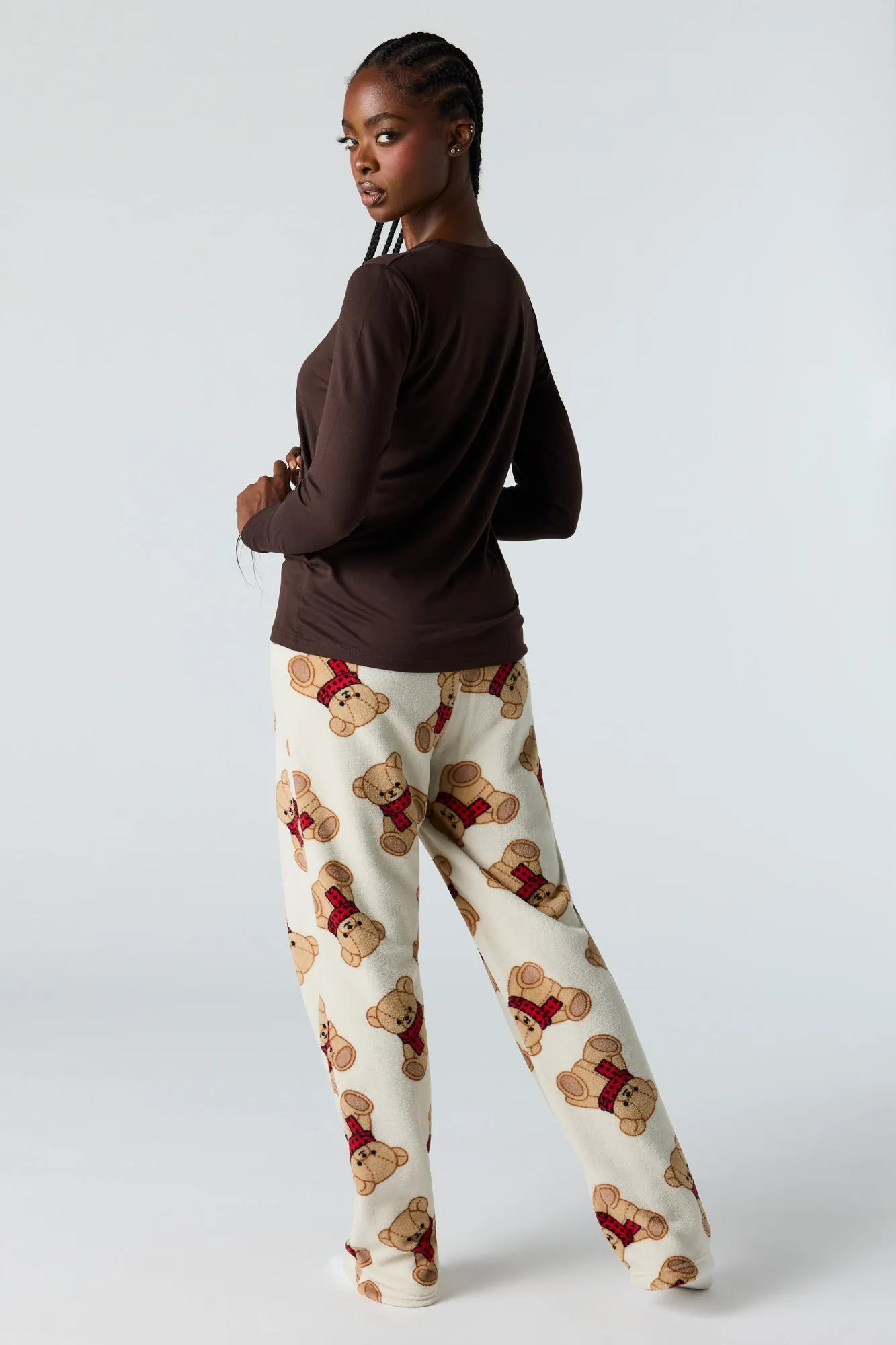 Ensemble Pyjamas de famille à imprimé Comfy Cubs pour femmes sold by Urban Planet product image thumbnail 4