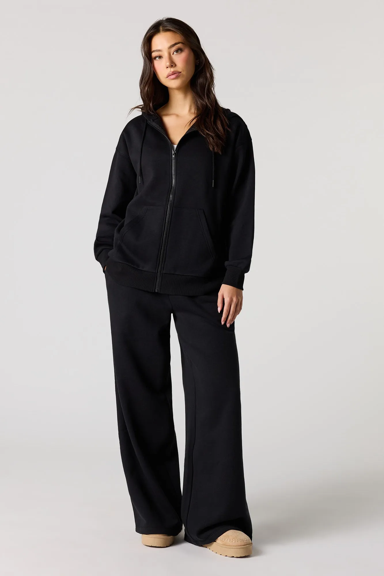 Ultra Wide Leg Fleece Sweatpant sold by Urban Planet product image thumbnail 4