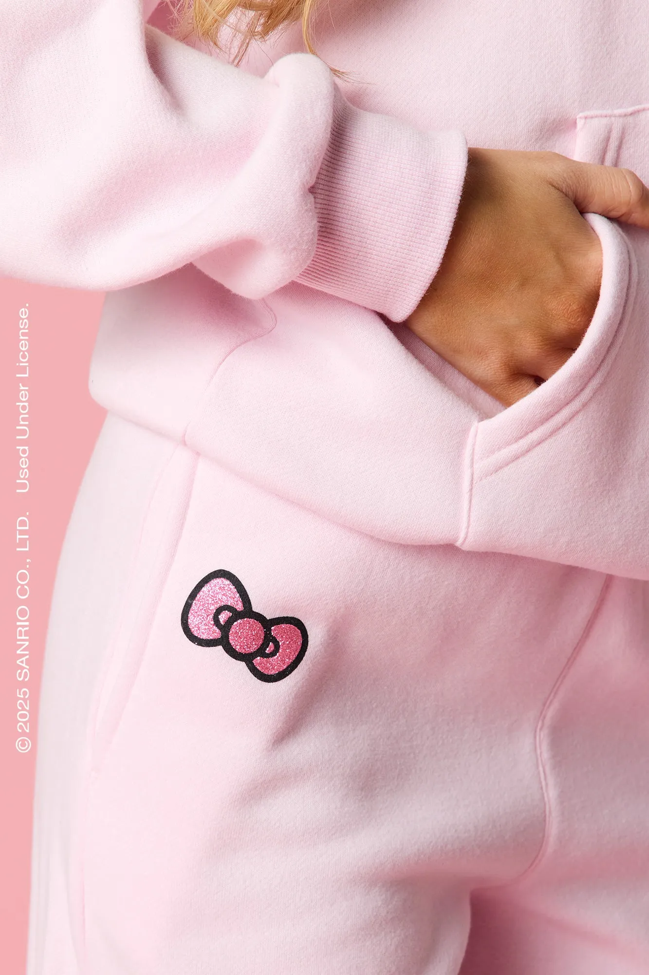 Hello Kitty® Graphic Fleece Wide Leg Sweatpant sold by Urban Planet product image thumbnail 4