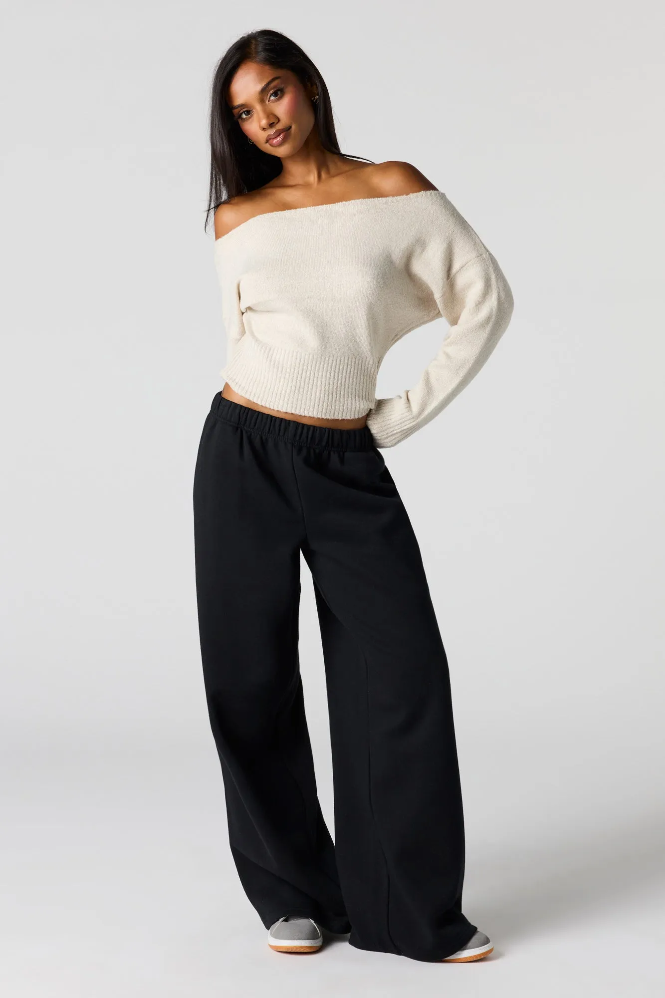 Ultra Wide Leg Fleece Sweatpant sold by Urban Planet product image thumbnail 4
