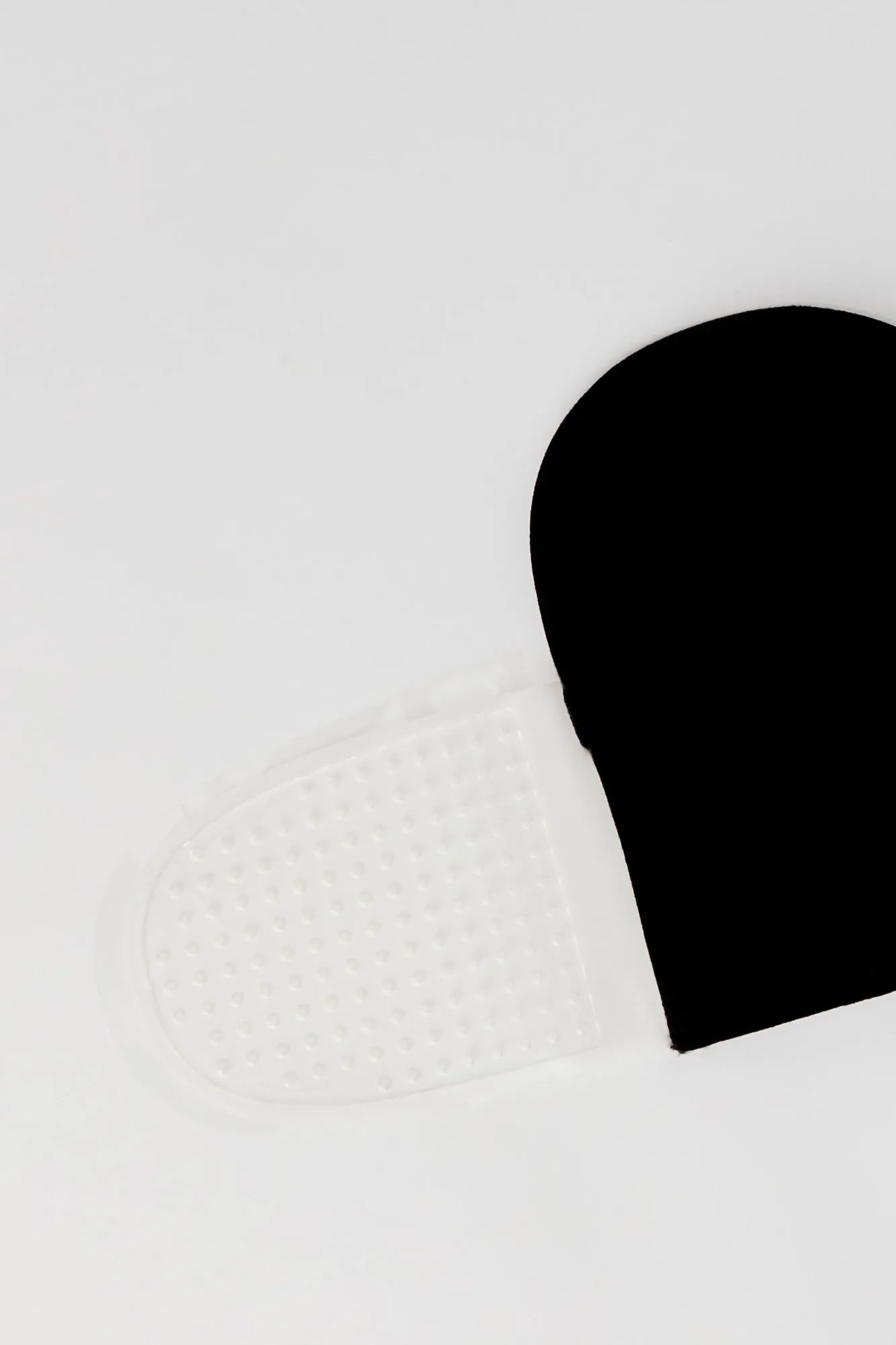 Adhesive Seamless Strapless Bra sold by Urban Planet product image thumbnail 2