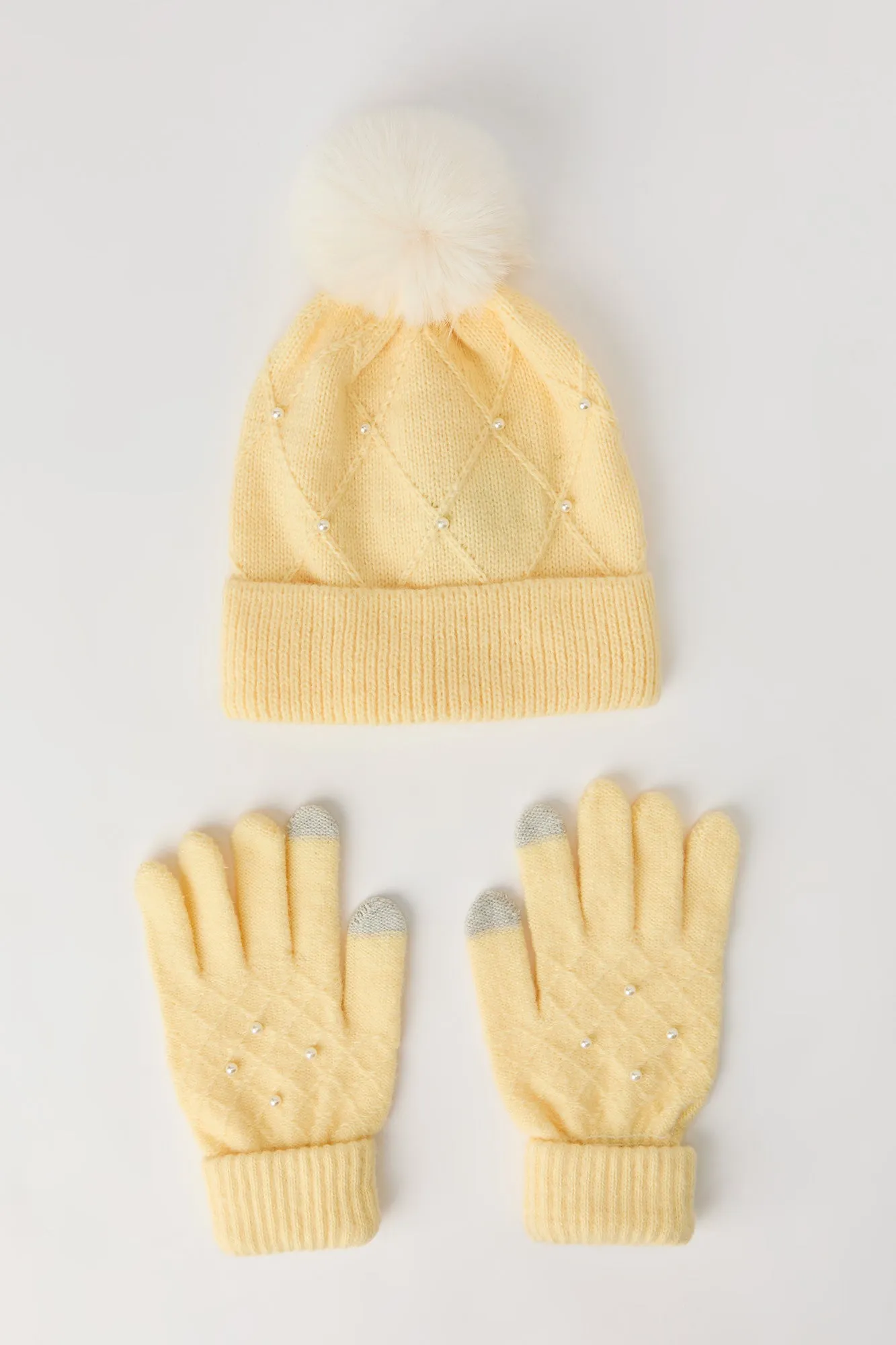 Faux Pearl Diamond Knit Beanie & Gloves Set (3 Pcs) sold by Urban Planet