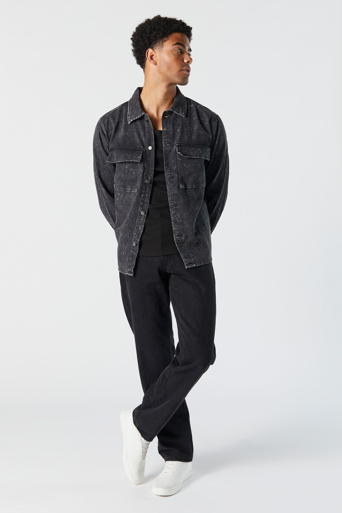 Blouson en denim taureau délavé à l'acide sold by Urban Planet product image thumbnail 3