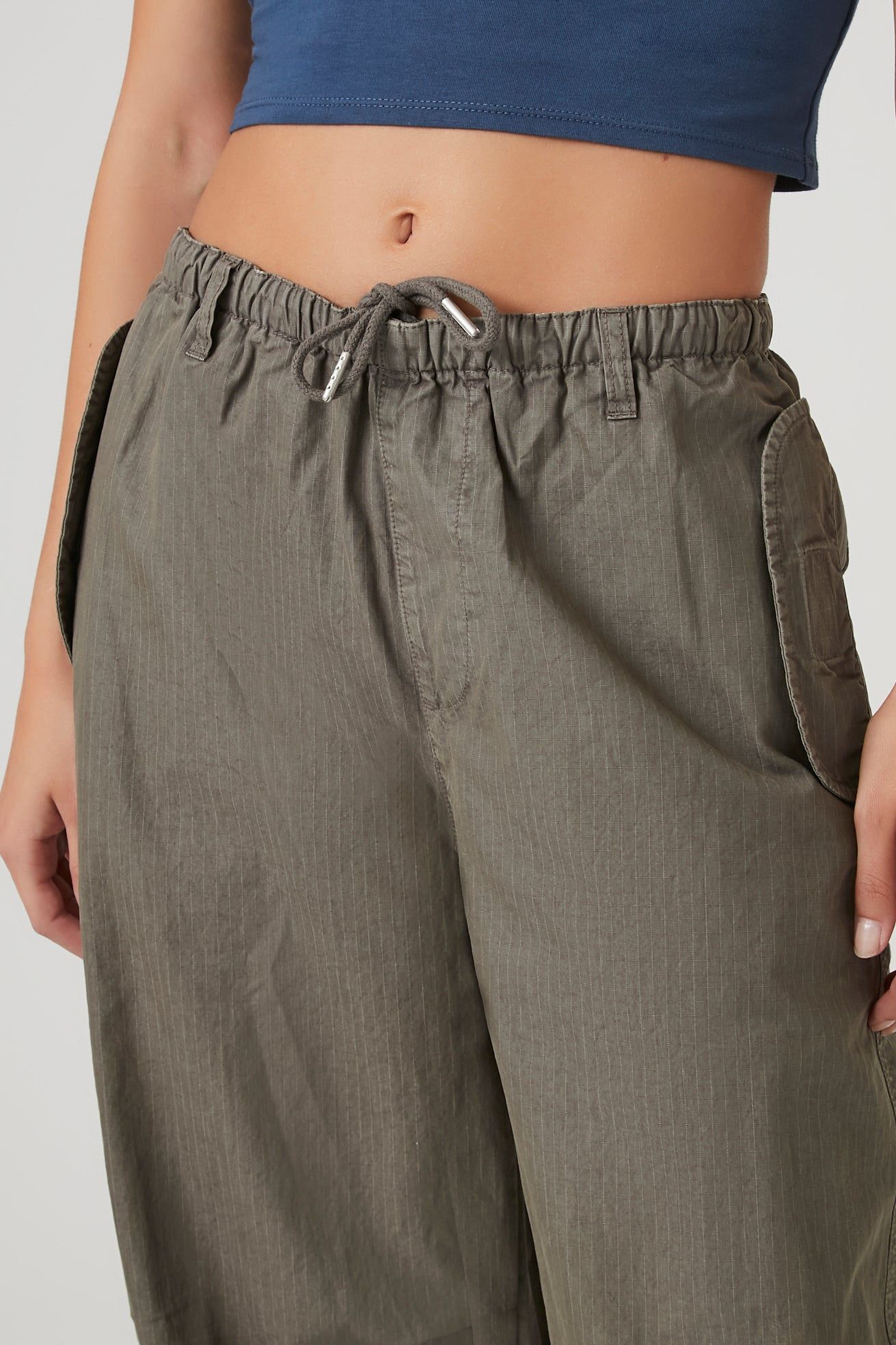 Pantalon parachute en sergé à jambes larges sold by Urban Planet product image thumbnail 8