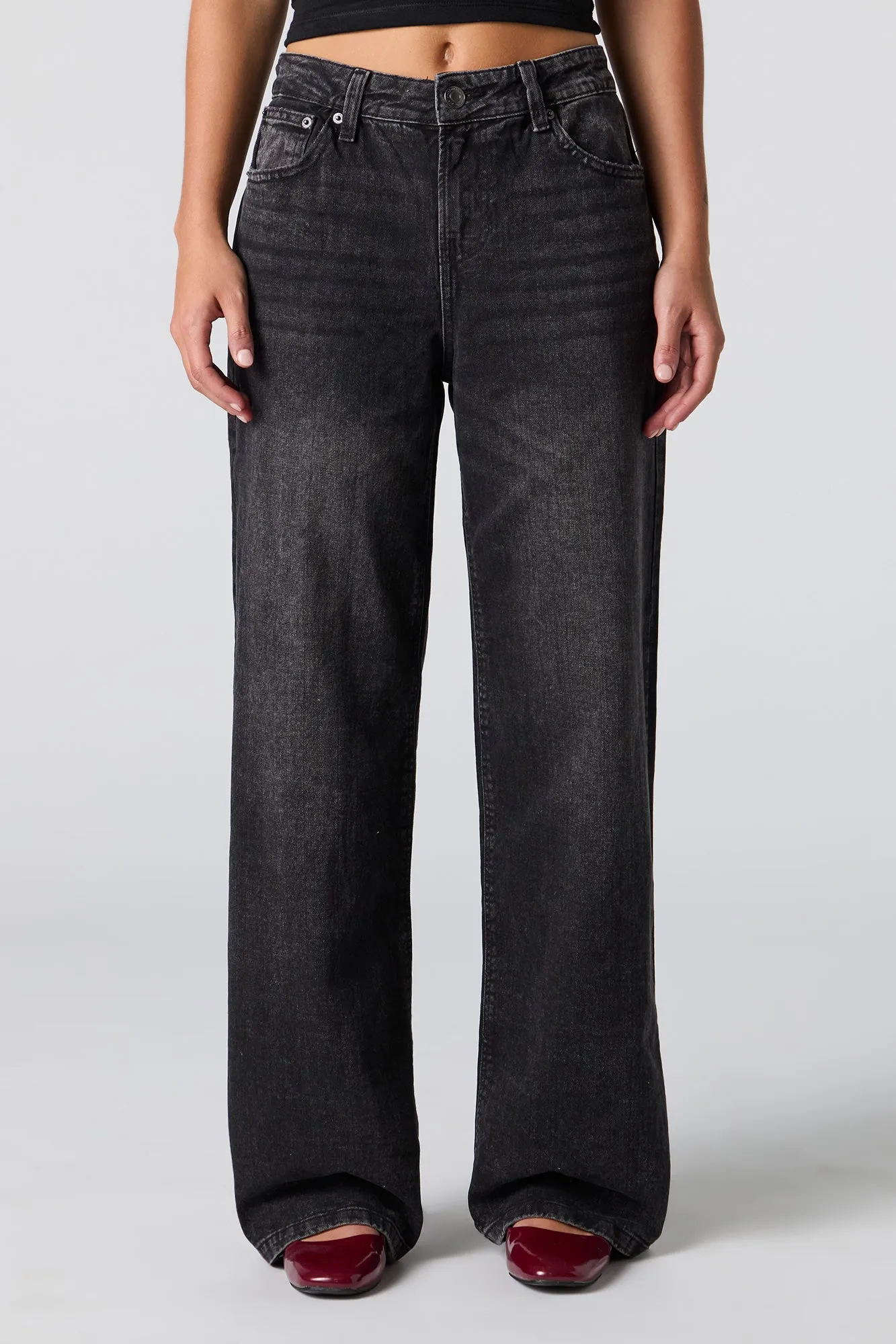 Low Rise Bow Graphic Skater Jean sold by Urban Planet product image thumbnail 2