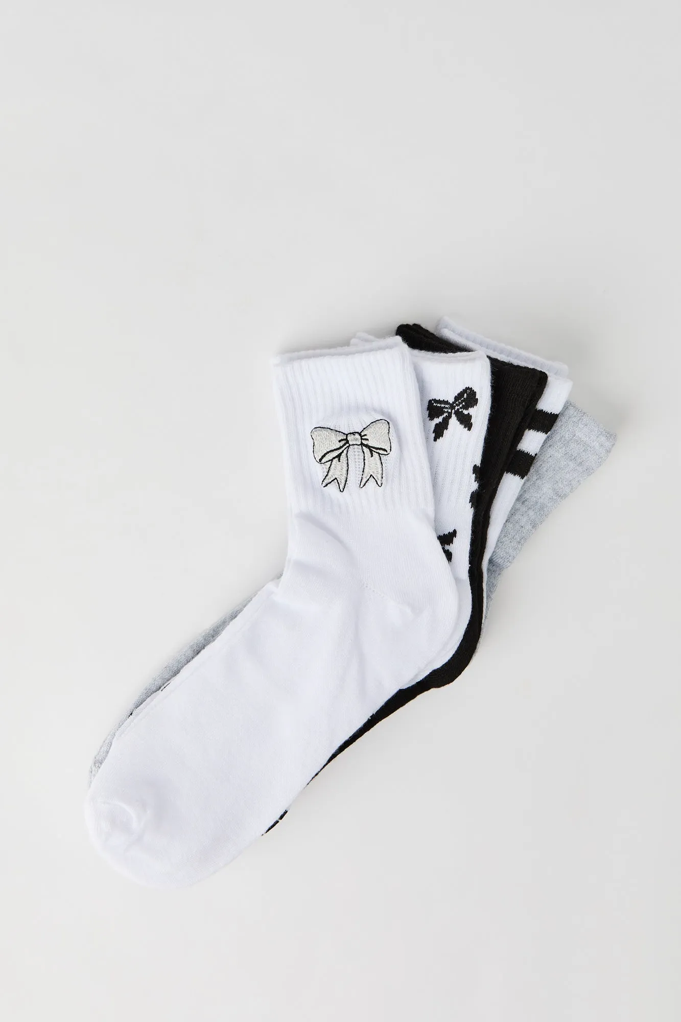 Bow Quarter Socks (5 Pack) sold by Urban Planet product image thumbnail 2