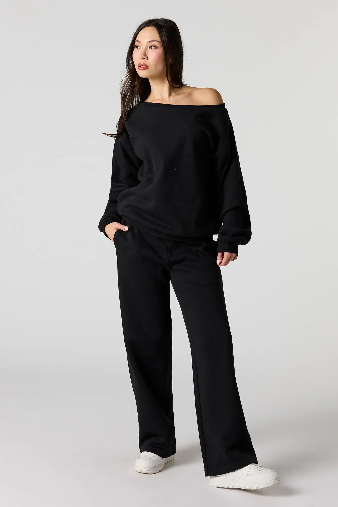 Straight Leg Fleece Sweatpant sold by Urban Planet product image thumbnail 4