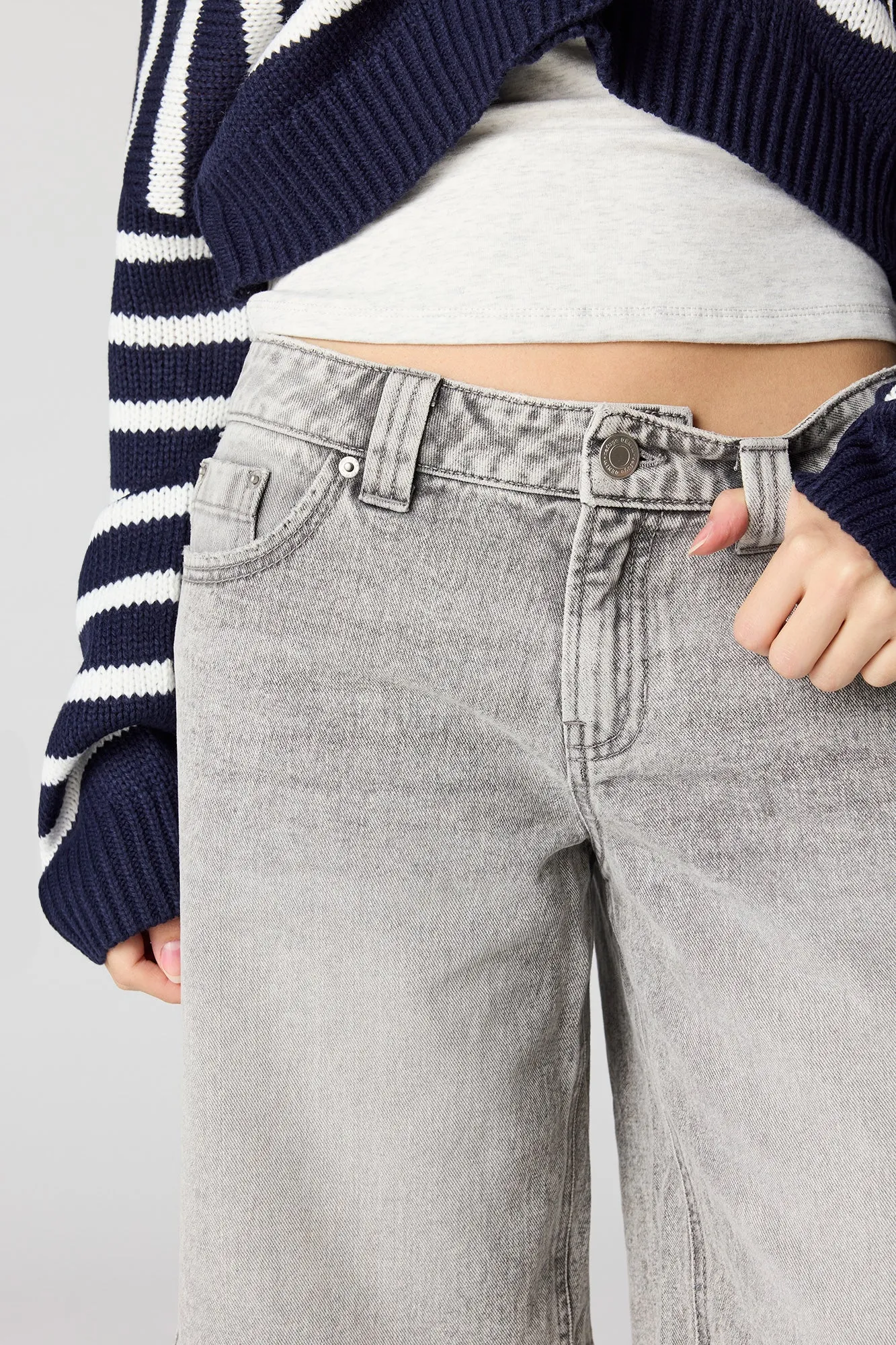 Brooklyn Low Rise Baggy Grey Jort sold by Urban Planet product image thumbnail 4