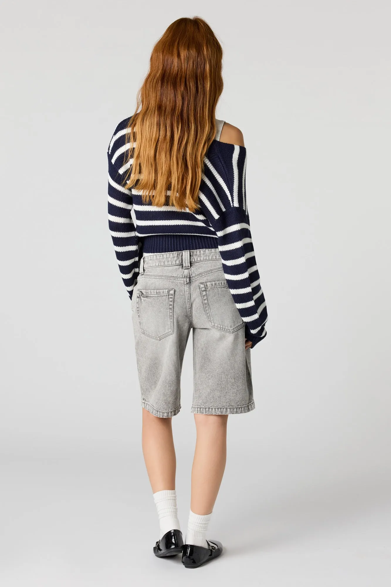 Brooklyn Low Rise Baggy Grey Jort sold by Urban Planet product image thumbnail 3