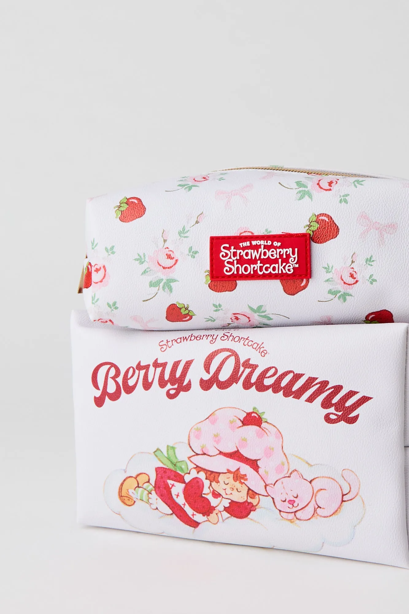 Strawberry Shortcake Makeup Bag Set sold by Urban Planet product image thumbnail 2