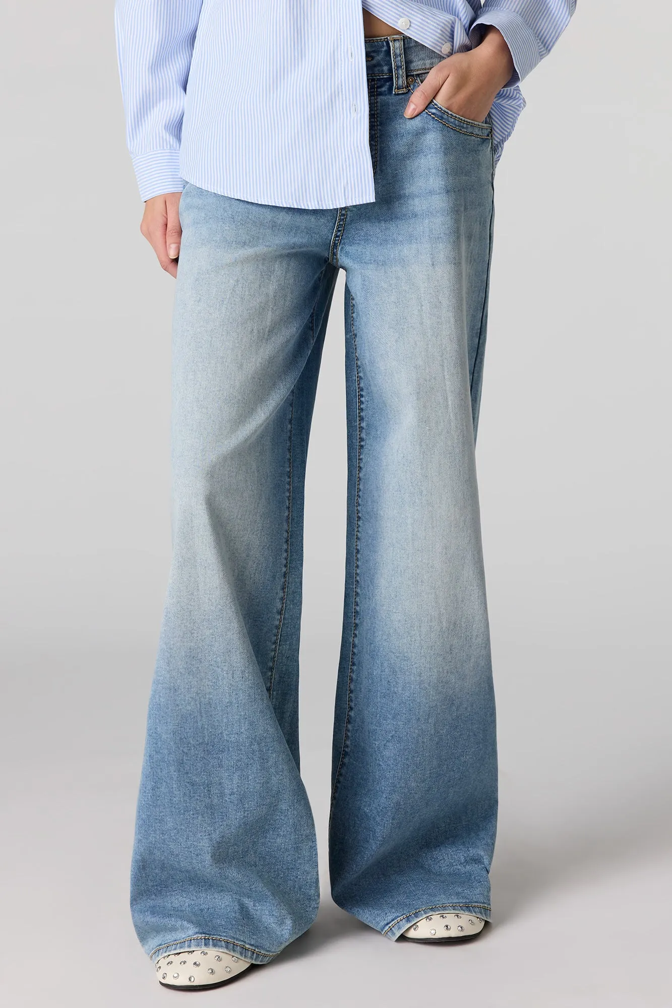 Soho Low Rise Super Baggy Medium Jean sold by Urban Planet product image thumbnail 2