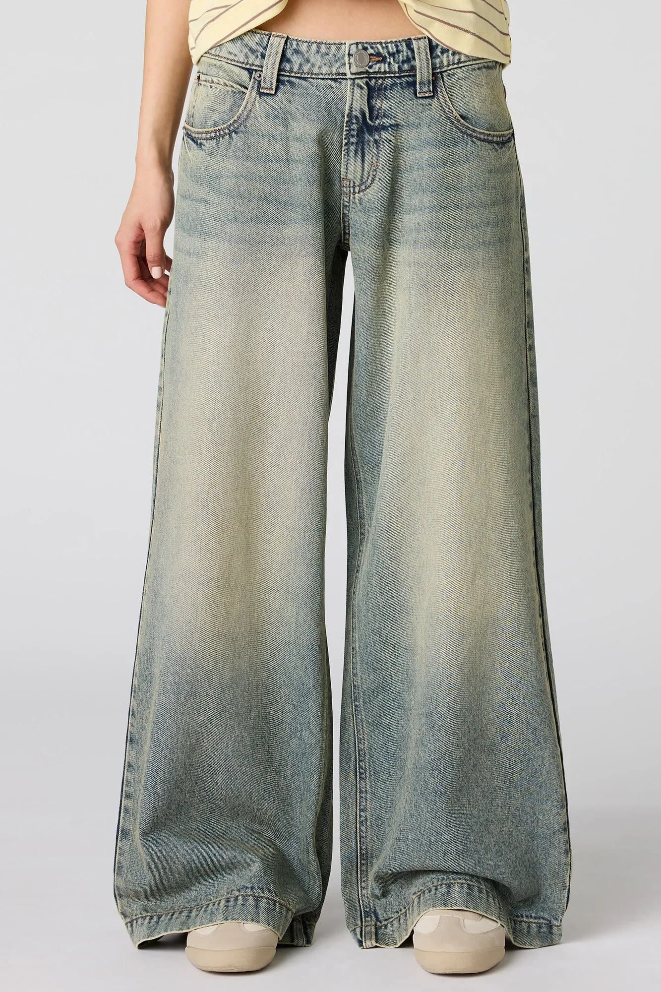 Low Rise Ultra Baggy Jean sold by Urban Planet product image thumbnail 2