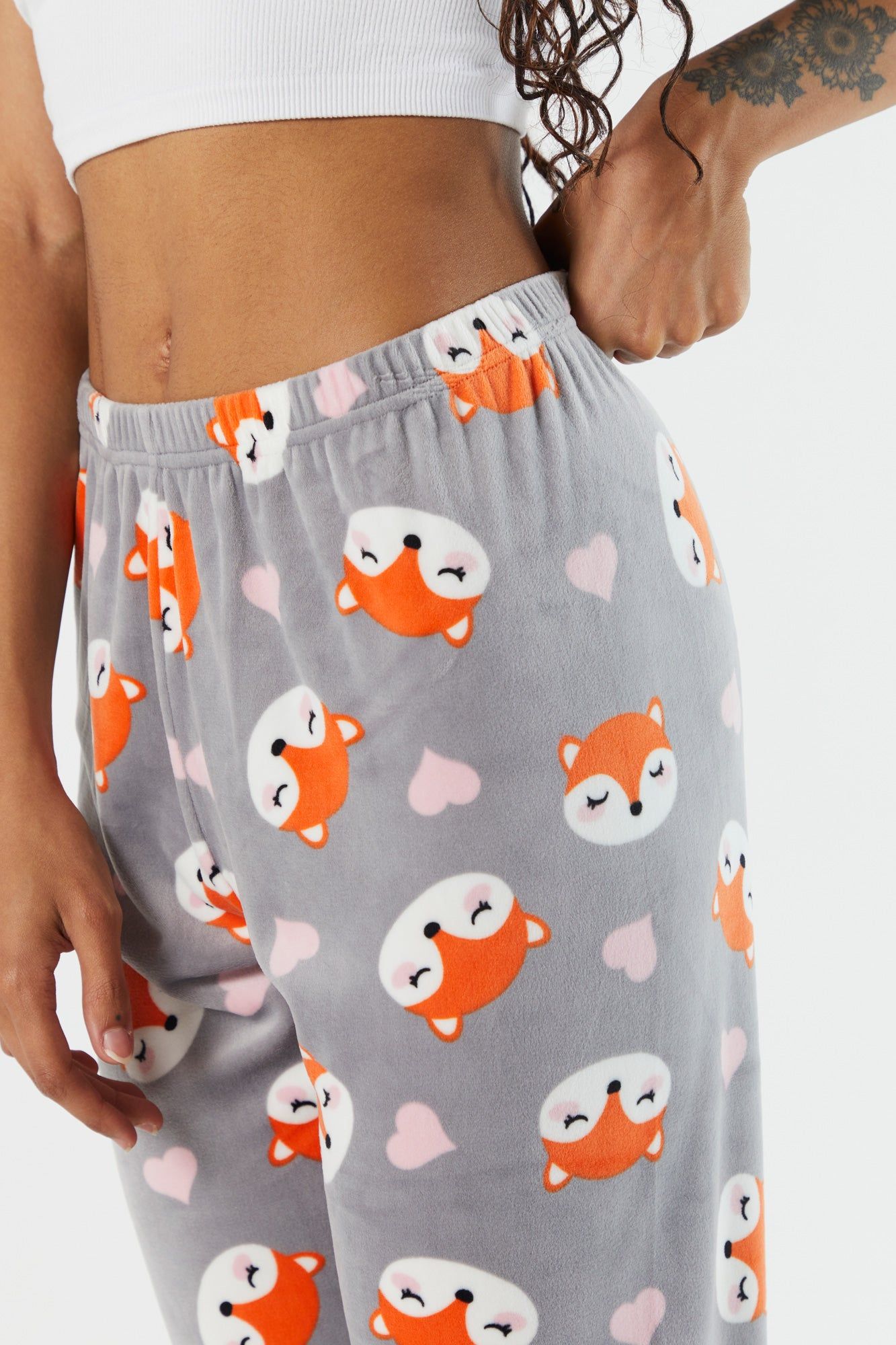 Jogger de pyjama en velours avec motif de renard sold by Urban Planet product image thumbnail 4