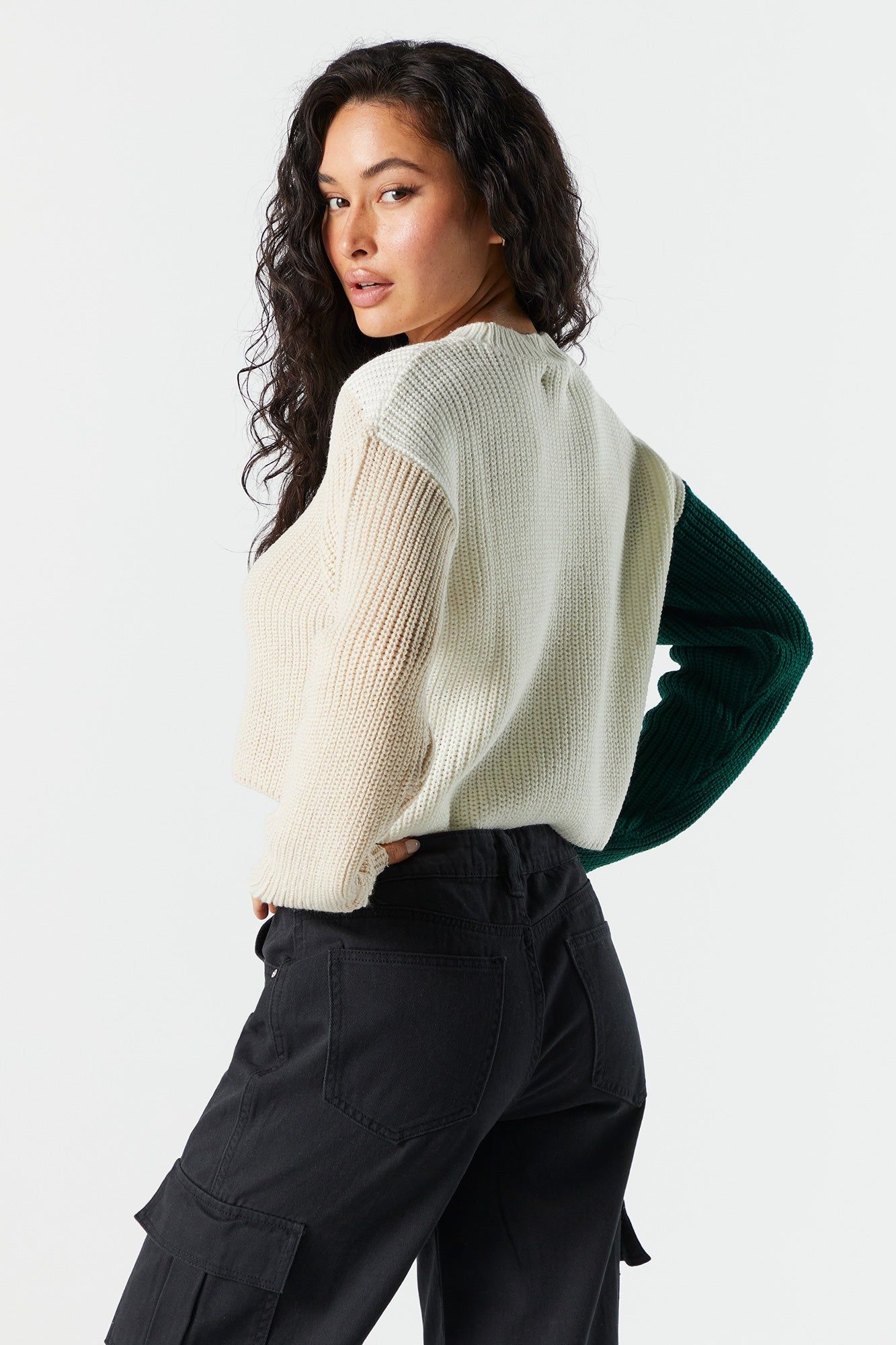 Chandail avec blocs de couleurs sold by Urban Planet product image thumbnail 2