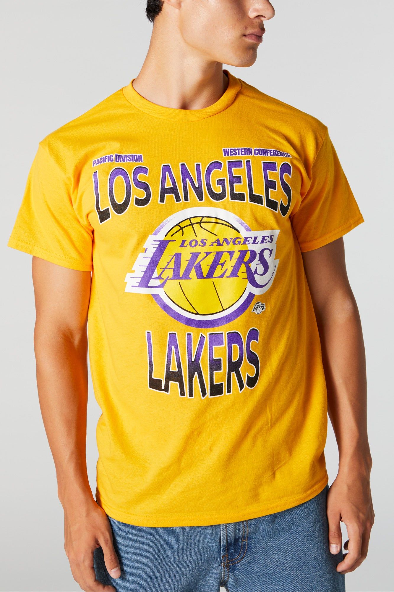 T-shirt à imprimé LA Lakers sold by Urban Planet product image thumbnail 2