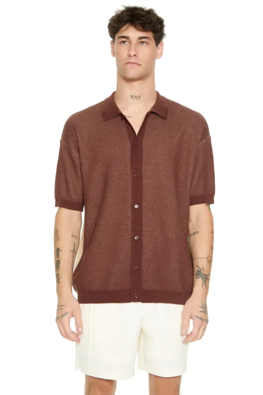 Haut boutonné avec blocs de couleurs et motif brodé sold by Urban Planet