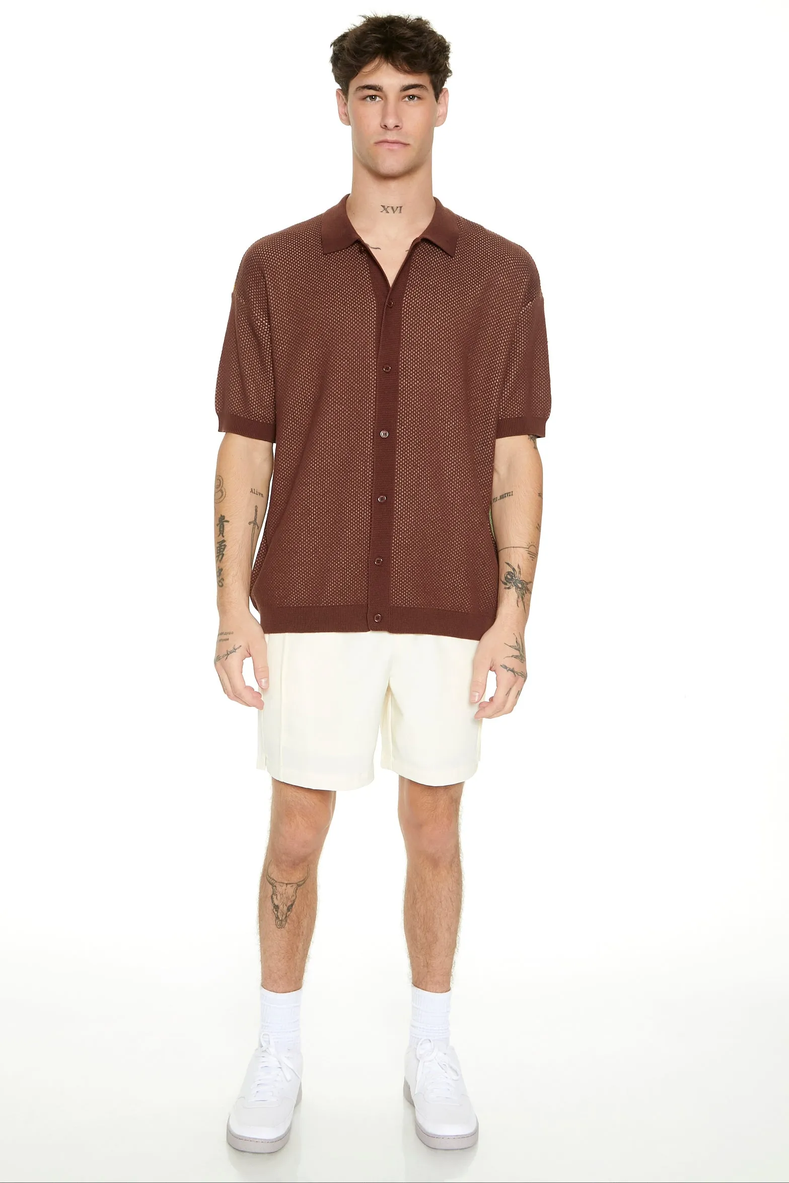 Haut boutonné avec blocs de couleurs et motif brodé sold by Urban Planet product image thumbnail 3