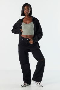 Camisole côtelée uni sans couture sold by Urban Planet