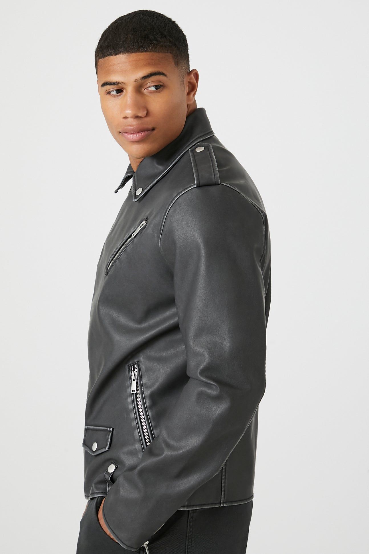 Blouson de style moto en similicuir sold by Urban Planet product image thumbnail 3